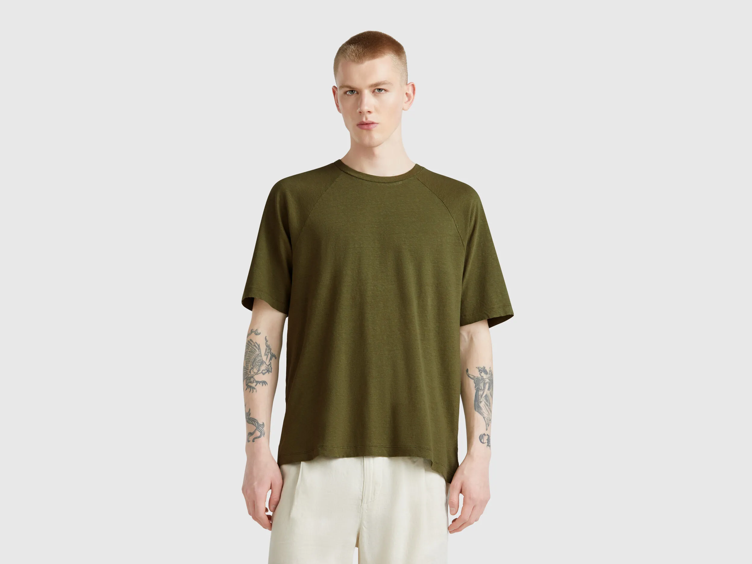 T-shirt en lin mélangé - Vert olive