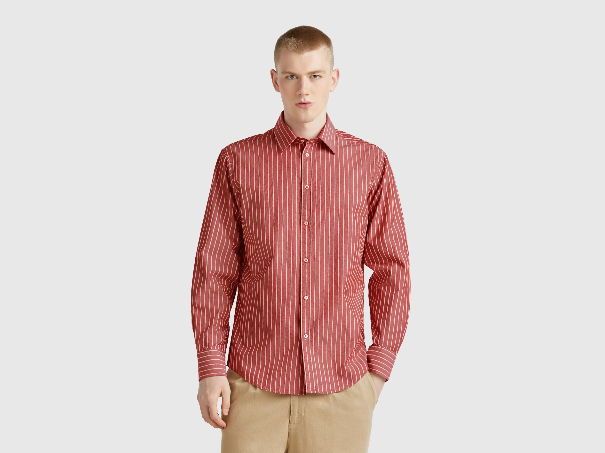 Chemise rayée coupe classique - Rouge