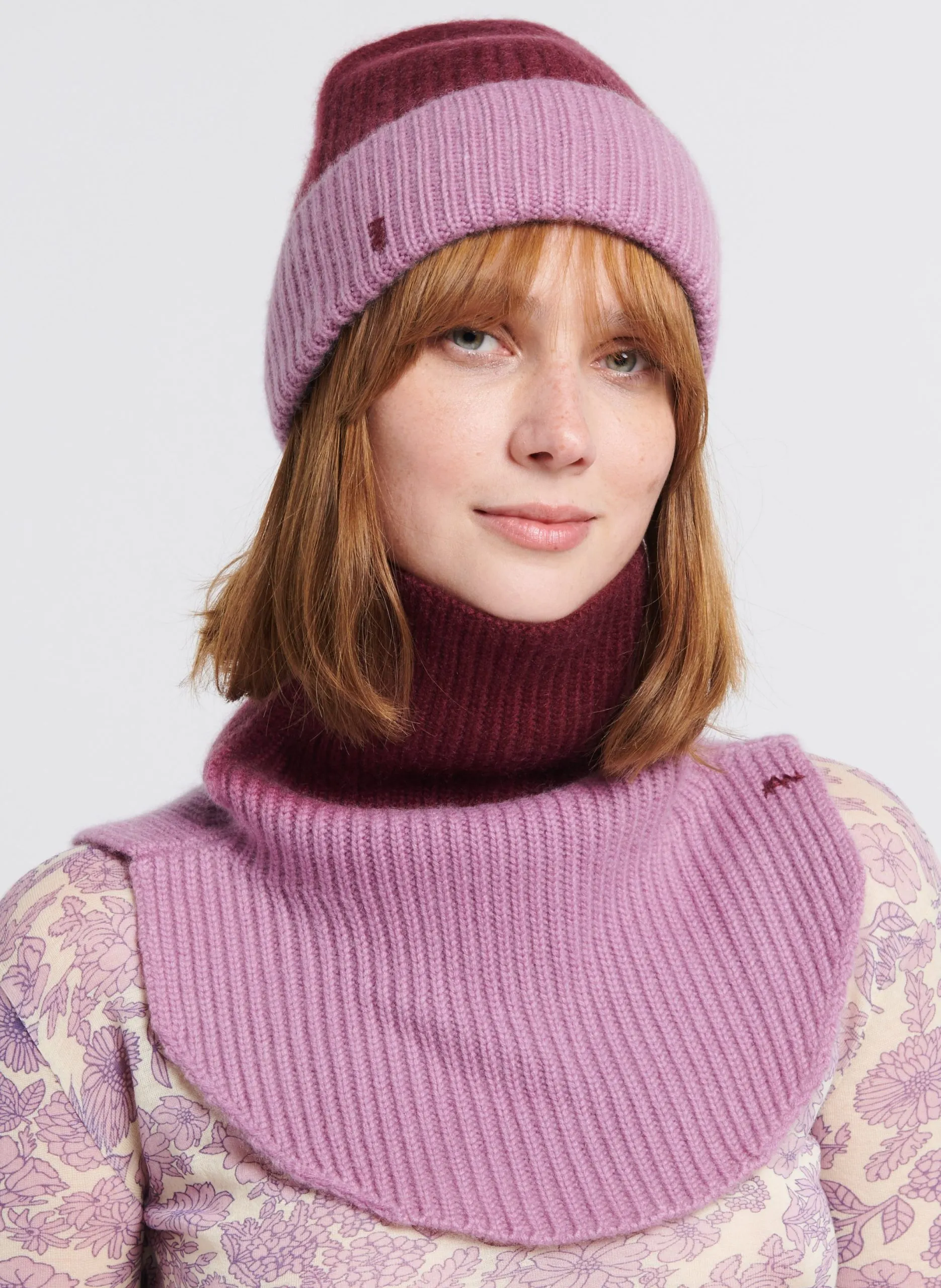 Col amovible en cachemire Prune