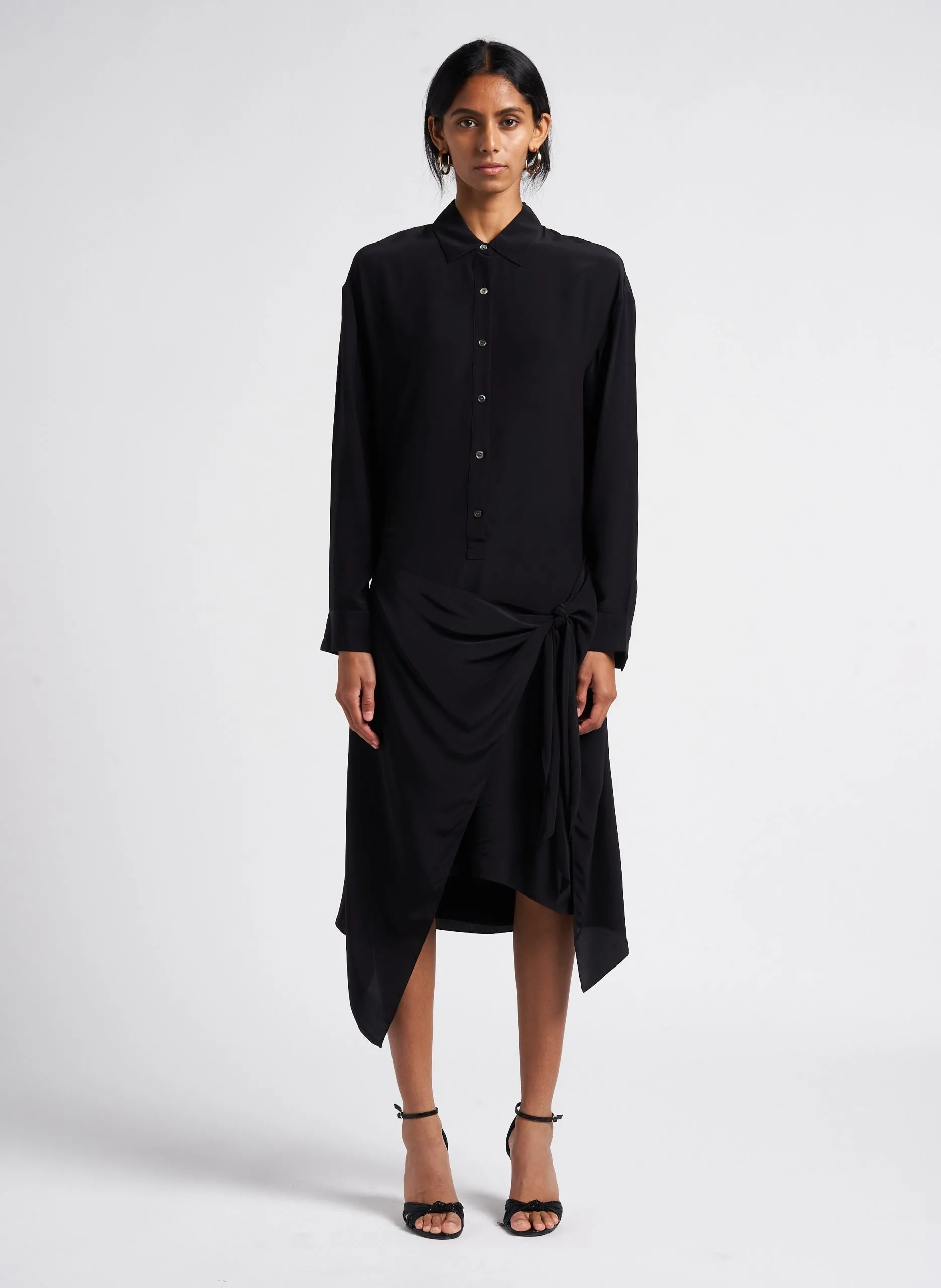 Robe col classique évasée Noir