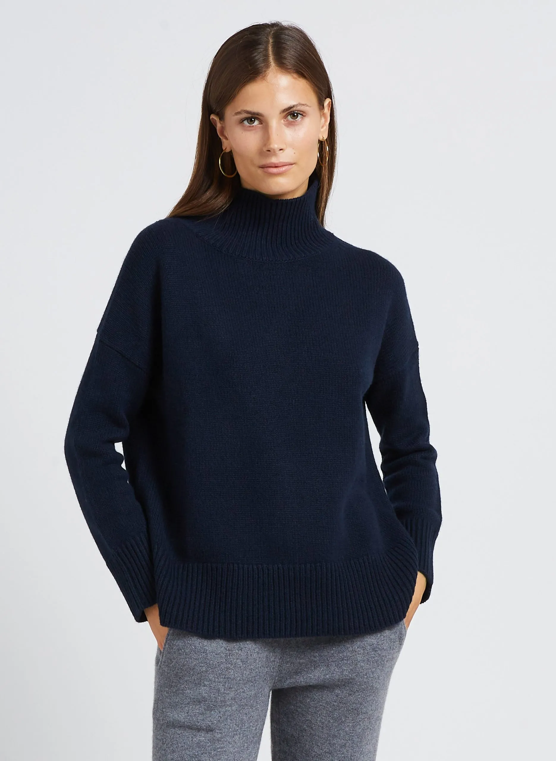 Pull ample col montant en cachemire Bleu ULLA