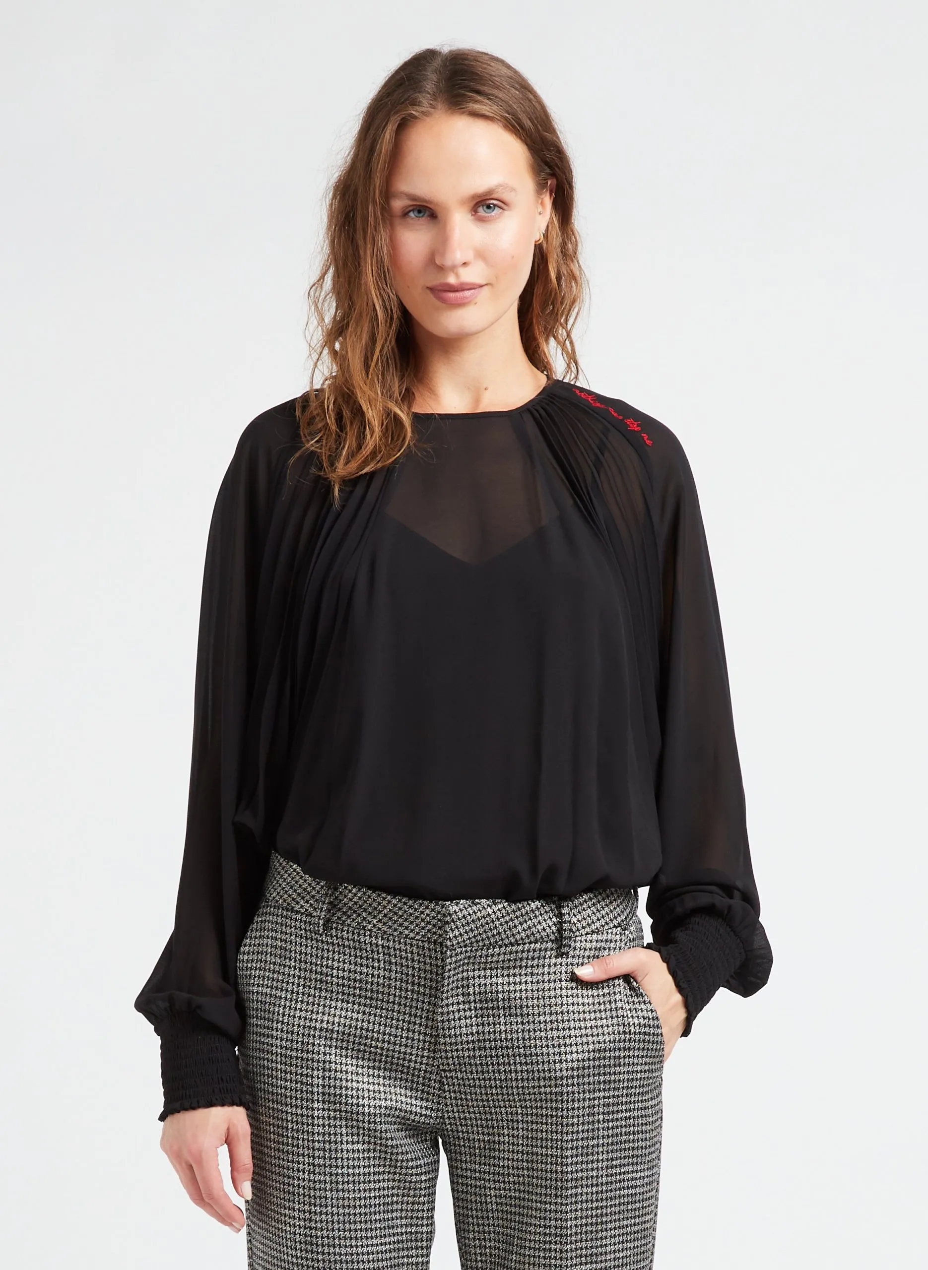 Blouse ample plissée à col rond Noir