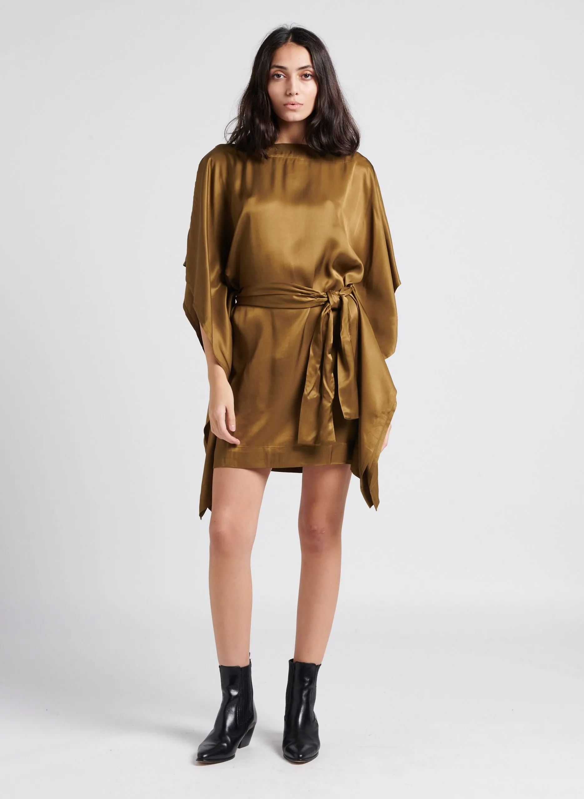 Robe ample courte col bateau Marron CARTNEY