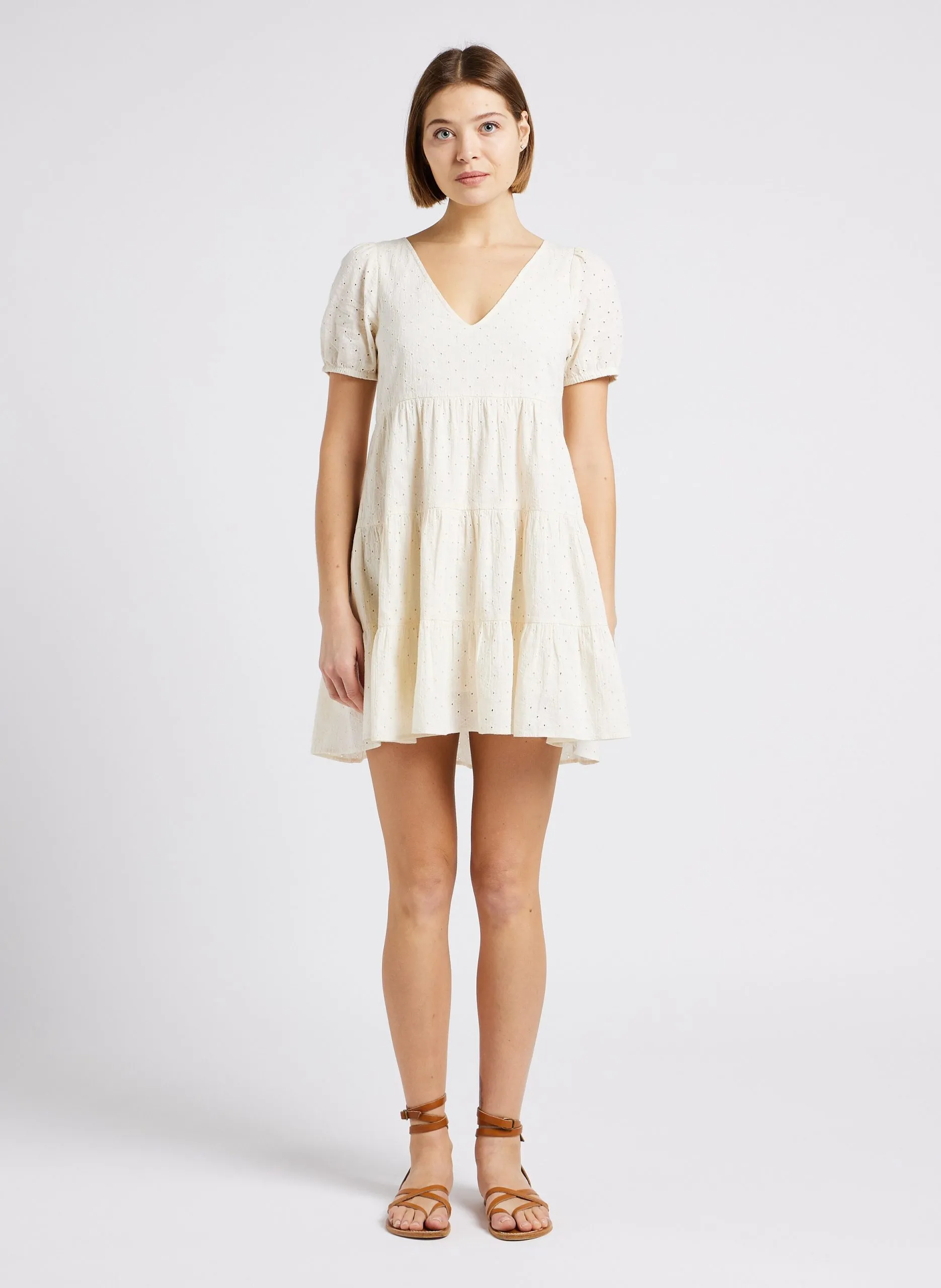 Robe évasée col V en coton brodé Blanc ZIA