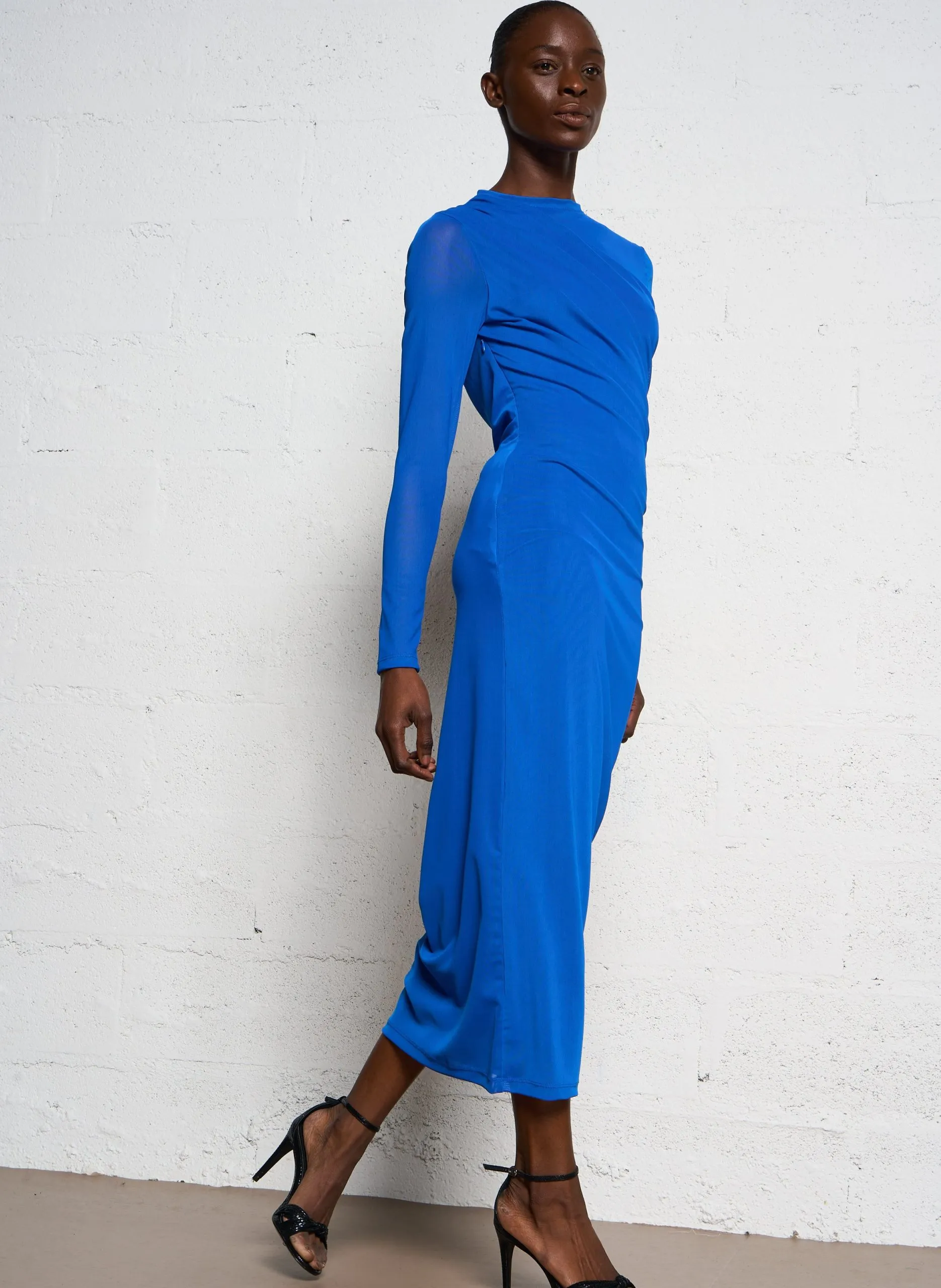 Robe cintrée à col rond Bleu UMESH