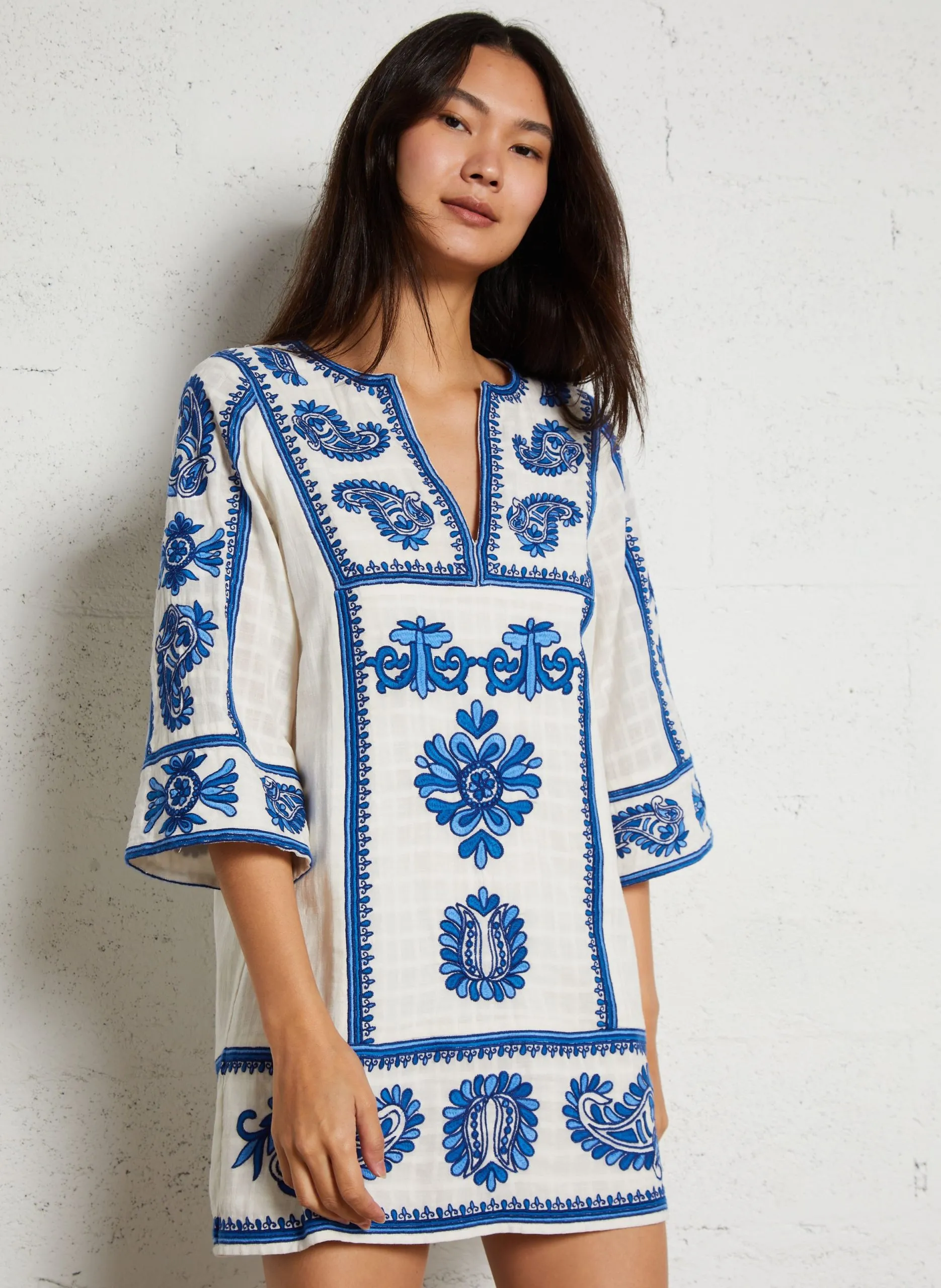 Robe courte col V en coton Bleu MARGUERITE
