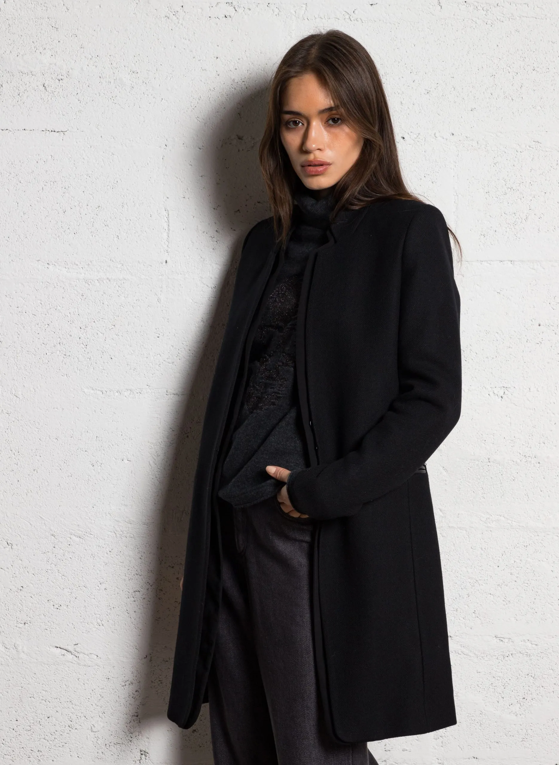 Manteau mi-long à double col en laine Noir