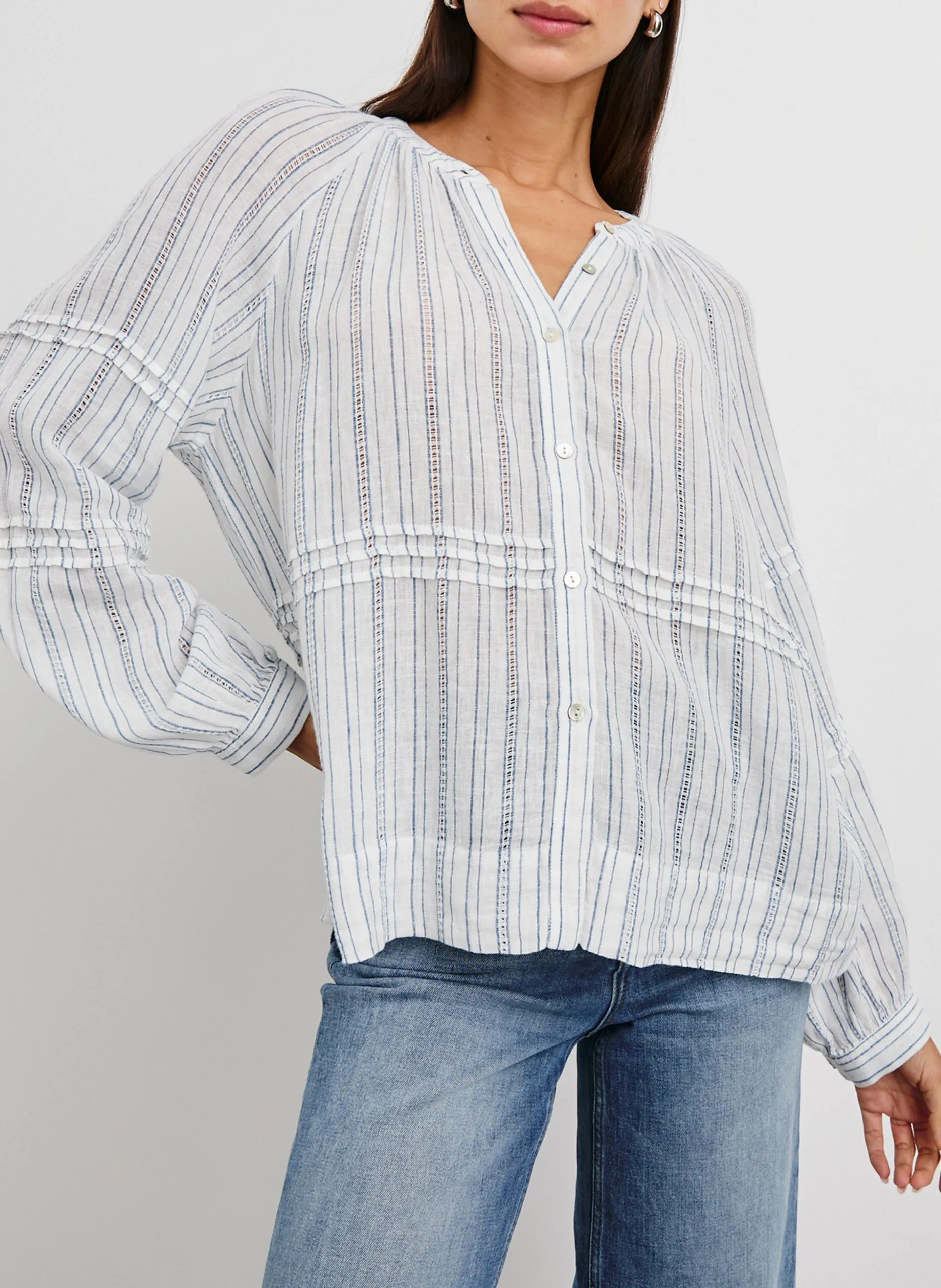 Chemise col rond en lin mélangé Bleu FRANCES