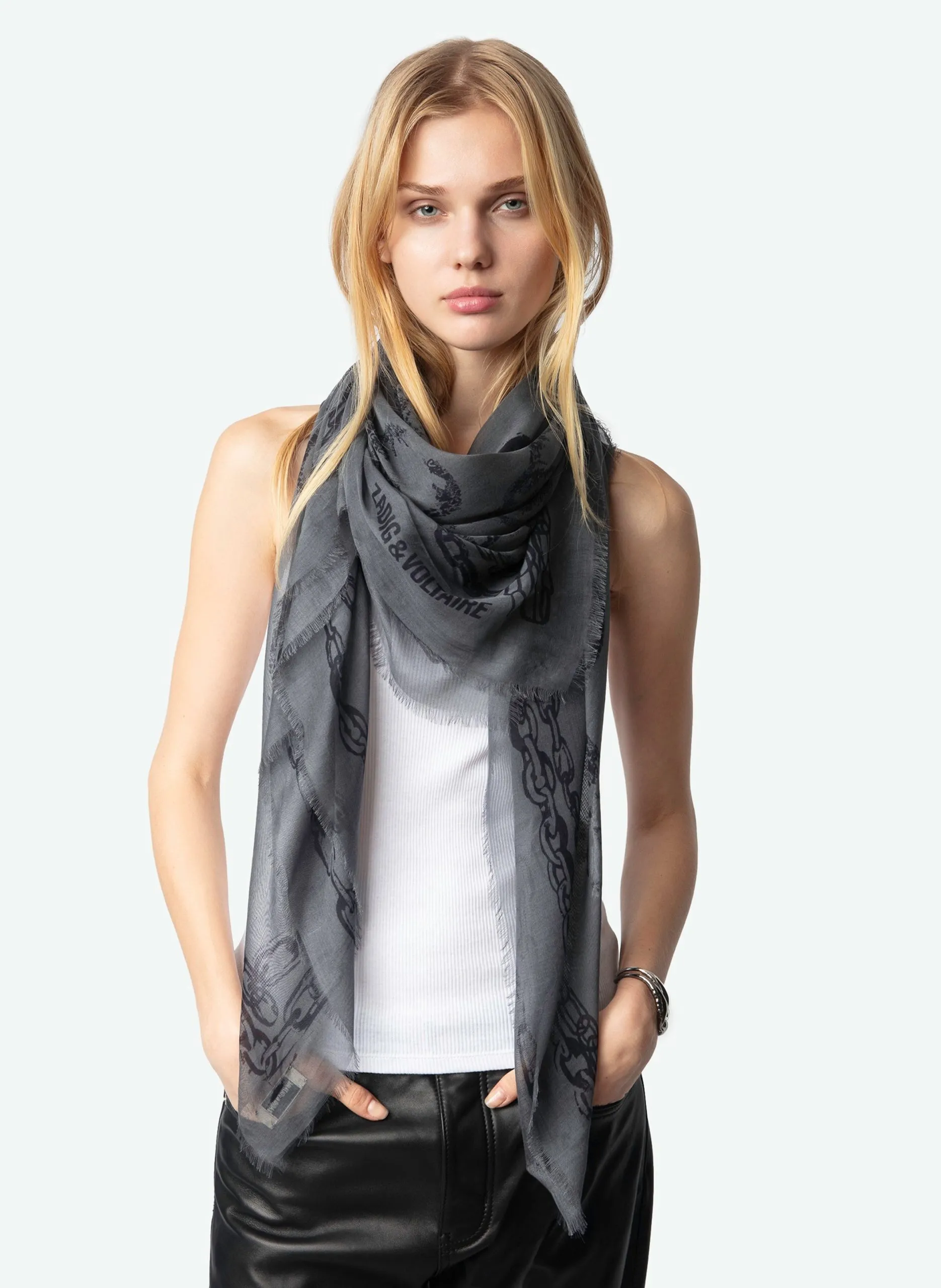 Foulard carré à motifs squelettes Gris KERRY