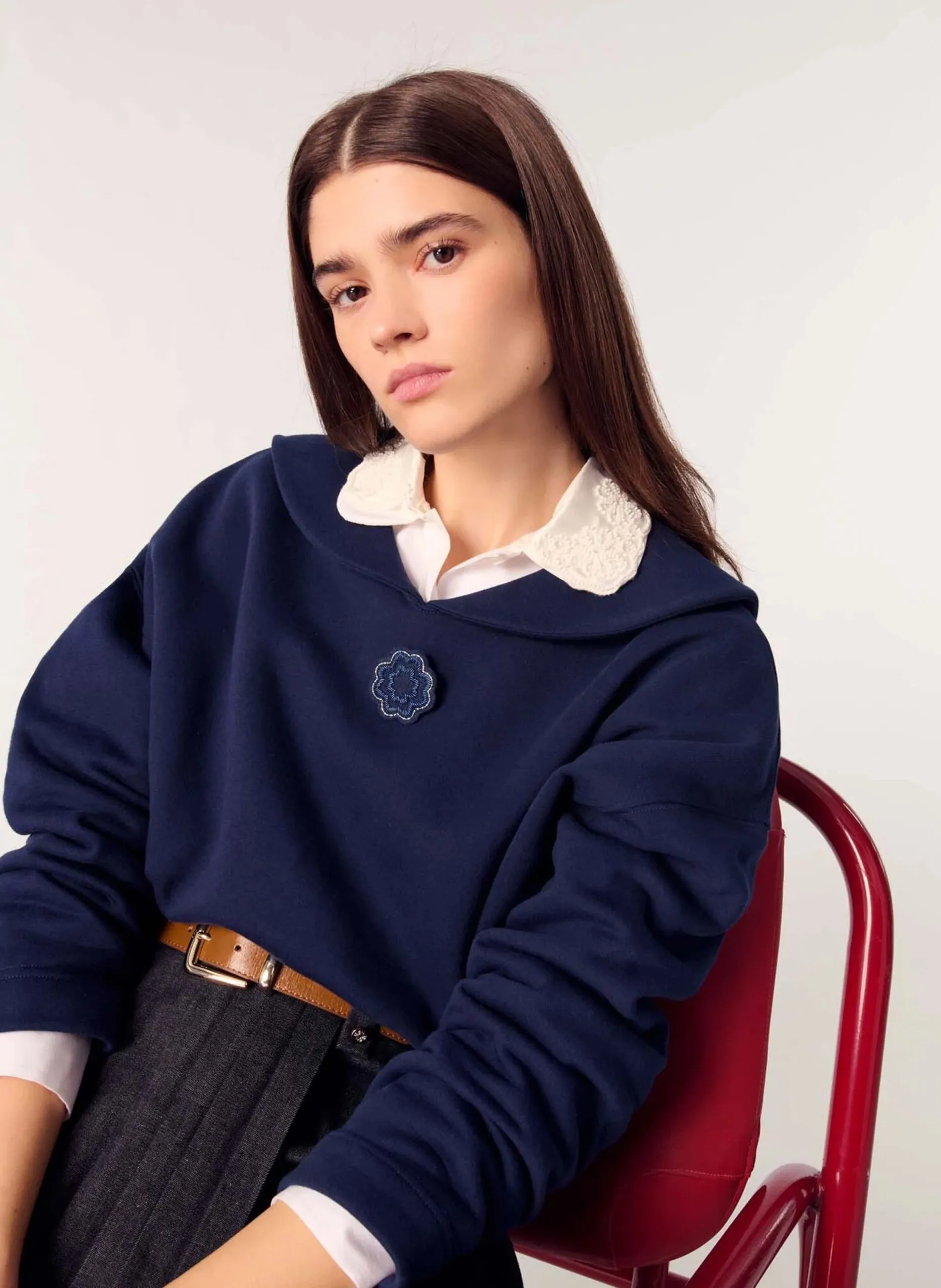 Sweat court col v à revers Bleu