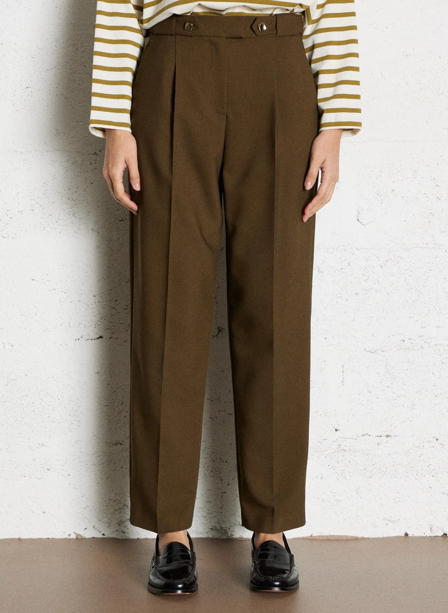 Pantalon taille haute carotte à boutons Kaki JUDE