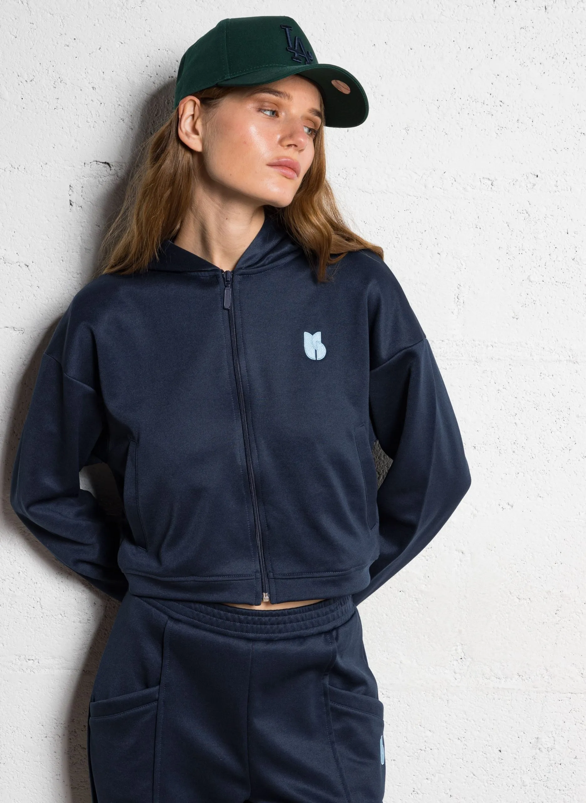 Sweat court à capuche Bleu ALMA