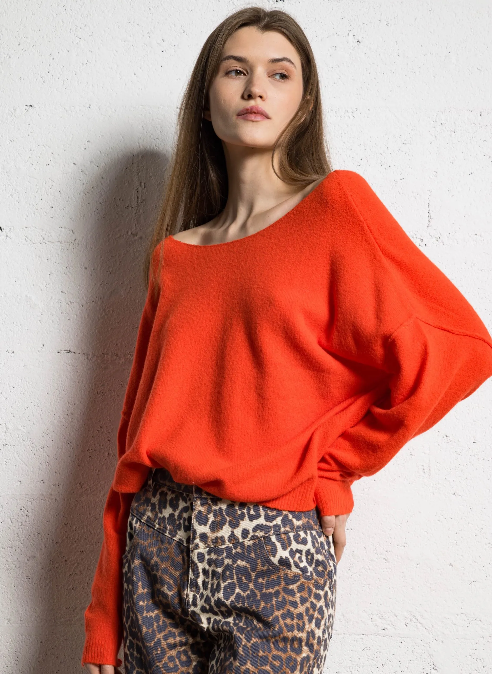 Pull ample à col bateau en maille duveteuse Rouge DAMSVILLE