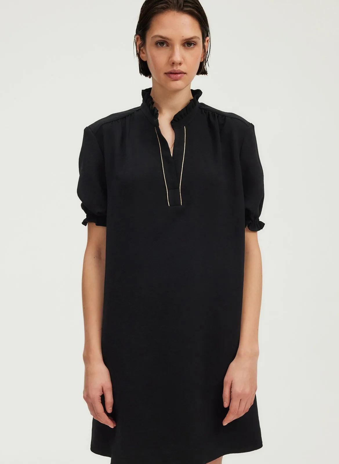 Top droit à encolure V Noir POLY