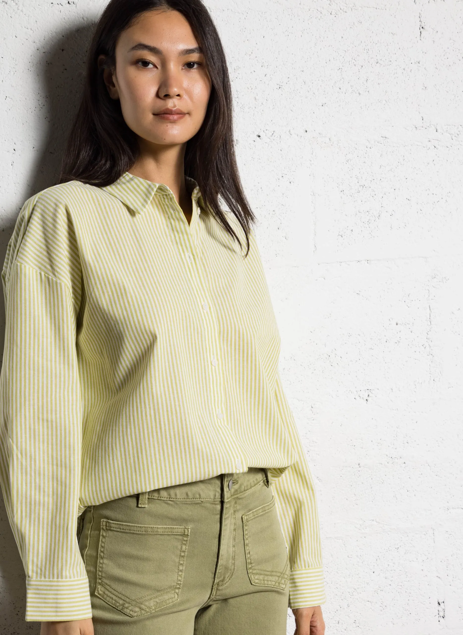 Chemise droite col classique rayée en coton bio Blanc