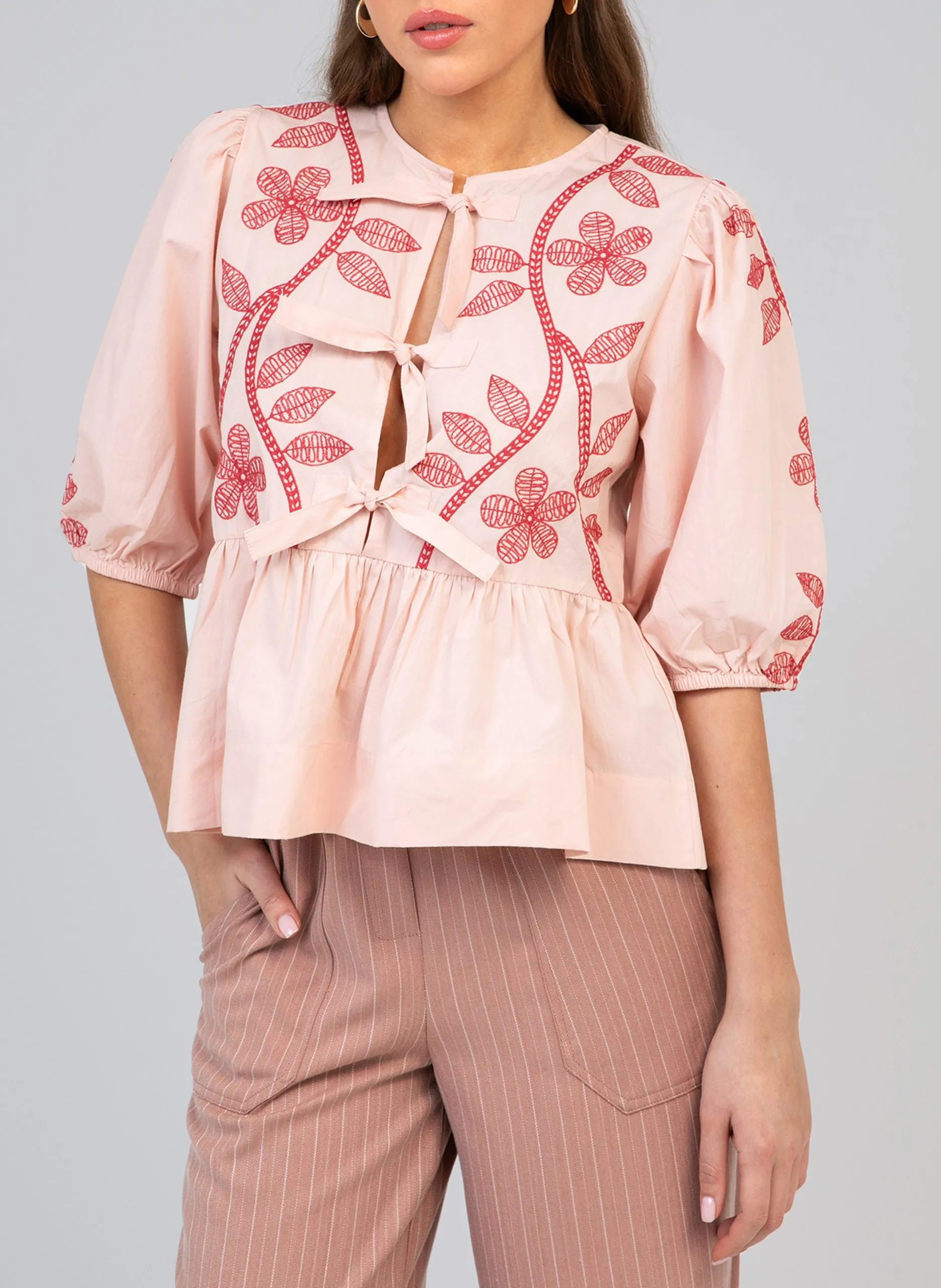 Blouse ample brodée en coton Rose SANTAYA