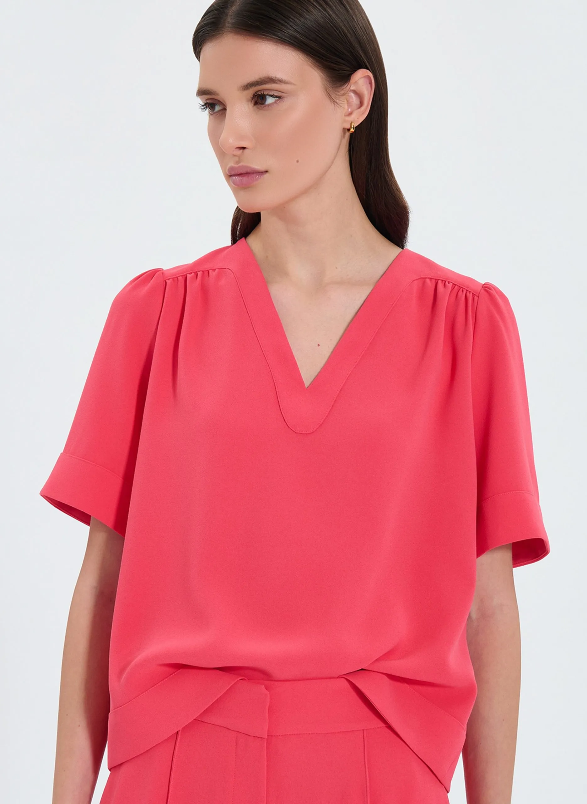 Top col V Rose TAHIEL