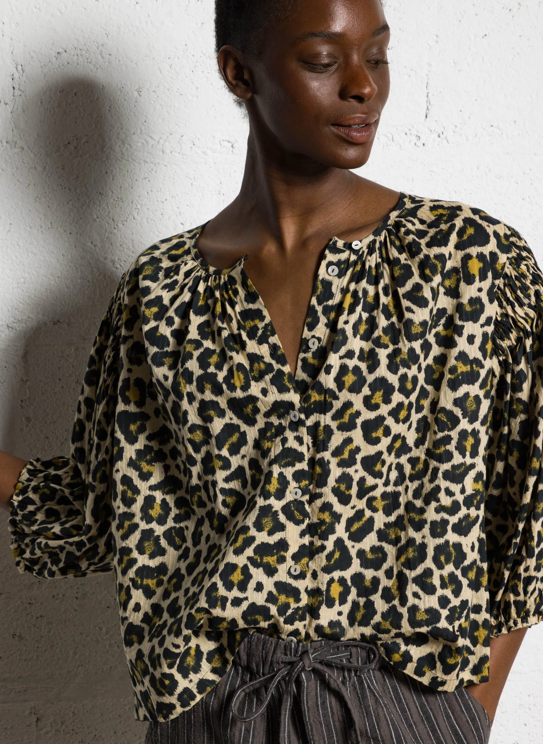 Top léopard ample en coton bio Beige CORSO