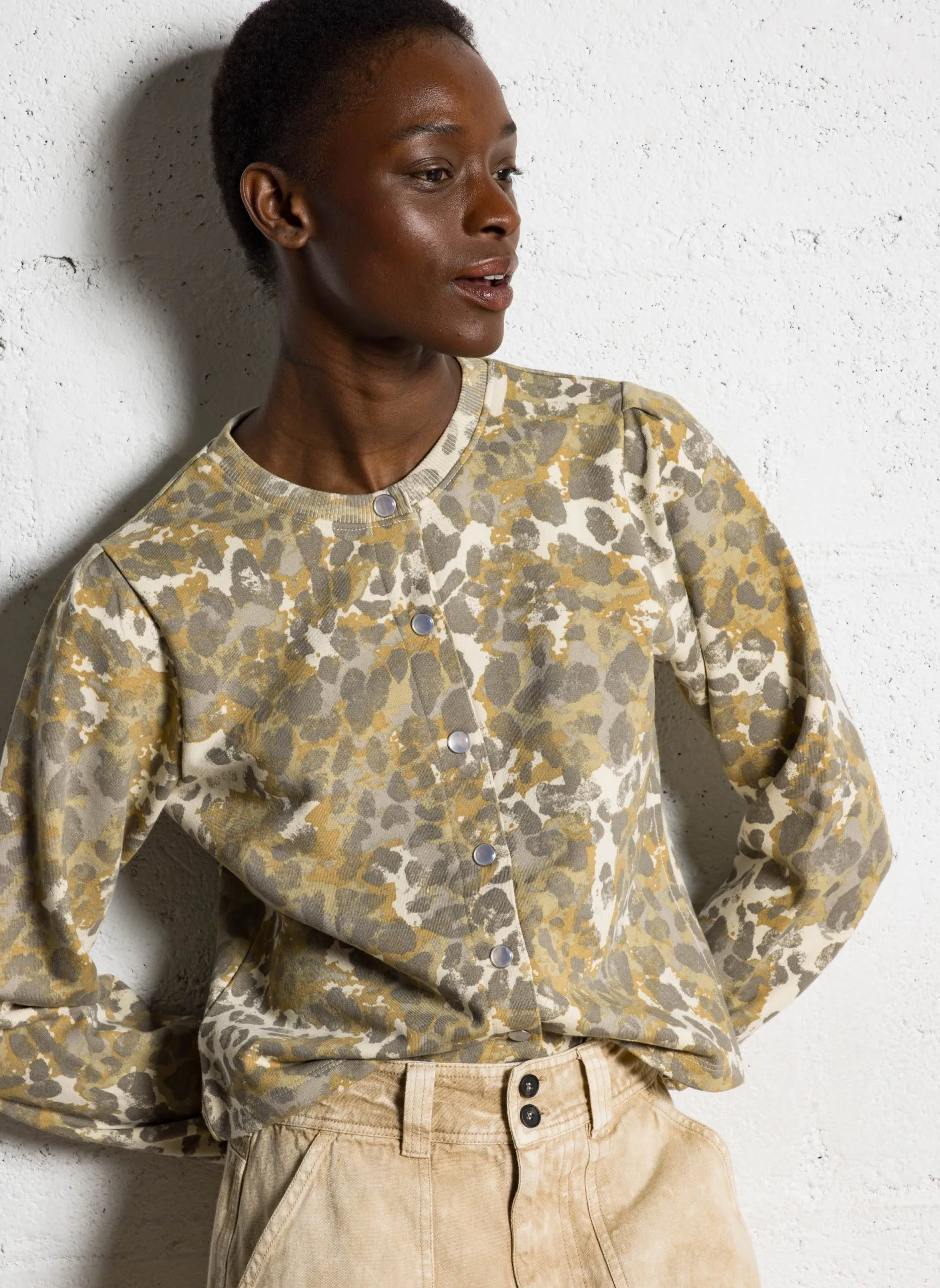 Gilet boutonné à motifs Beige SENSAS