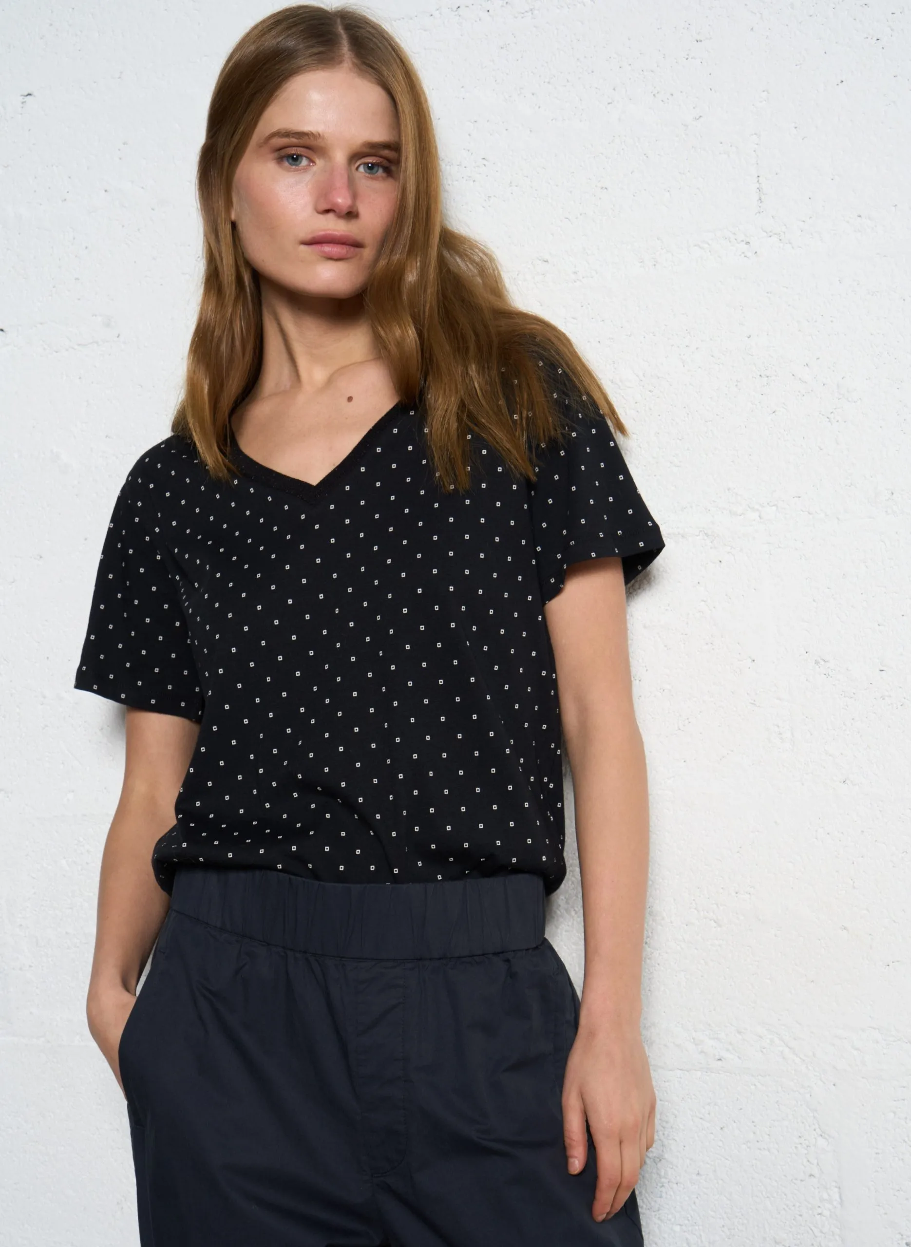 Tee-shirt droit col V en coton Noir MADIAN