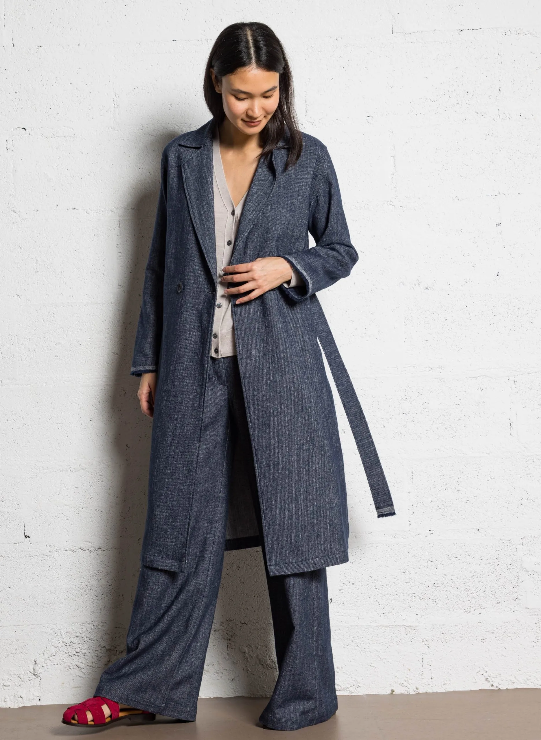 Manteau large ceinturé en denim brut Bleu MANIKO