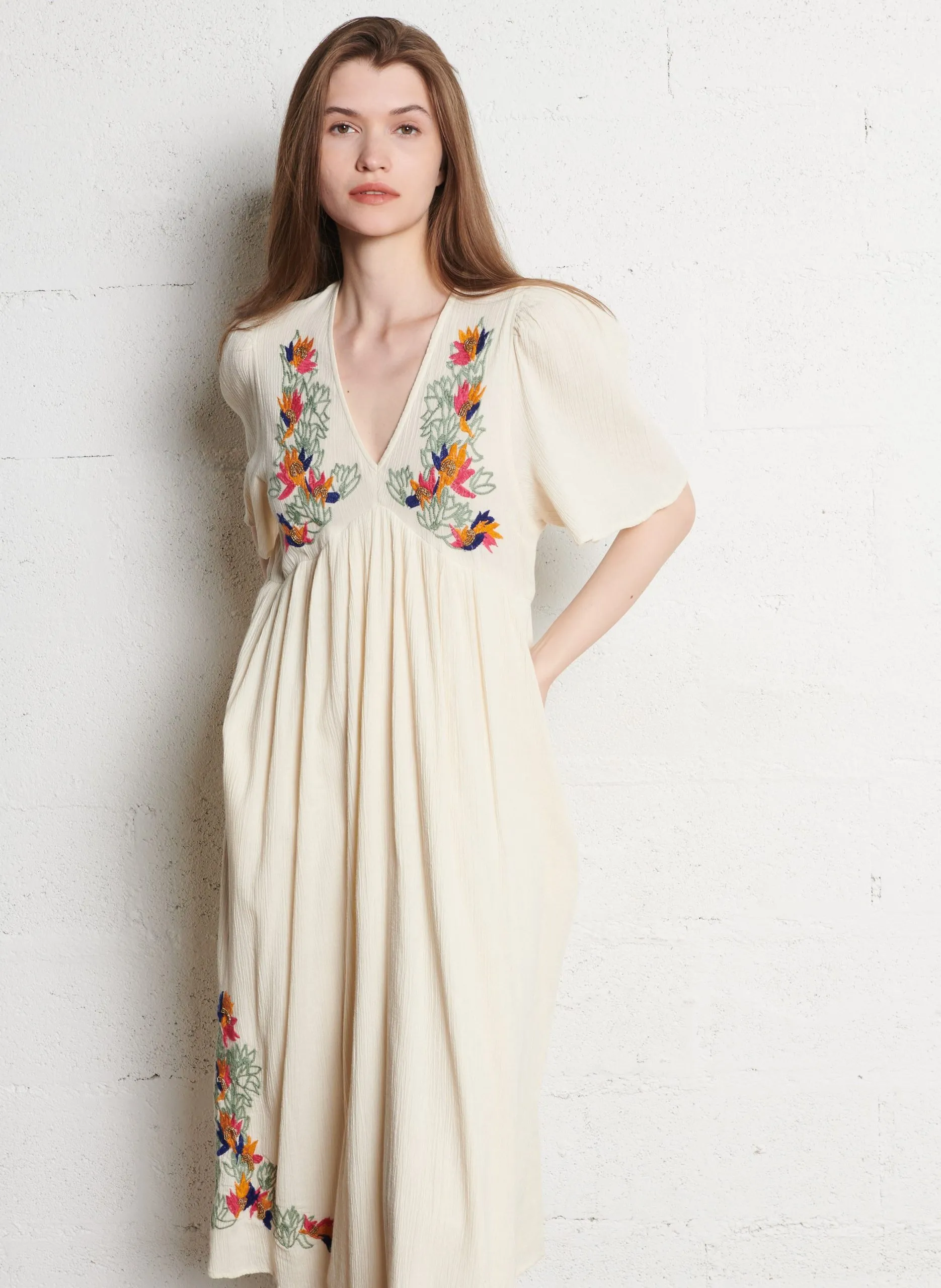 Robe longue ample col V en coton bio Blanc RISU