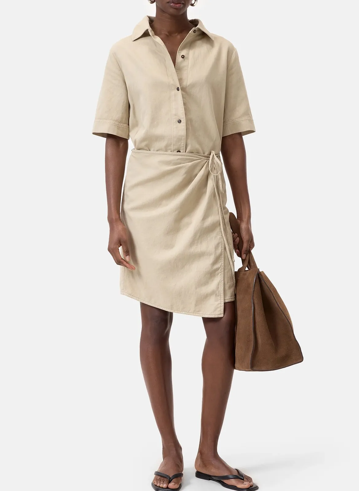 Robe courte droite boutonnée Beige