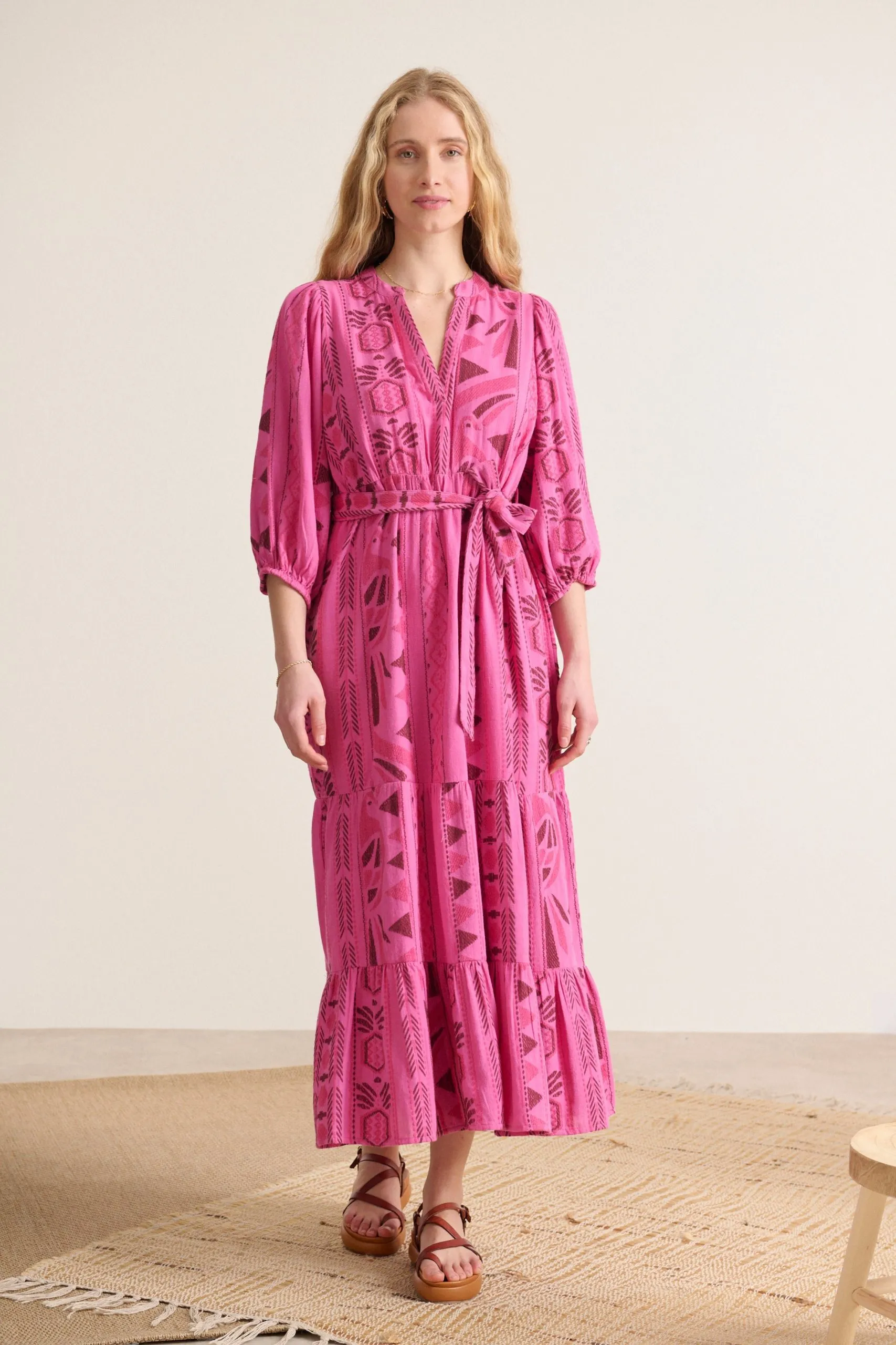 Robe midi brodée Rose VAN