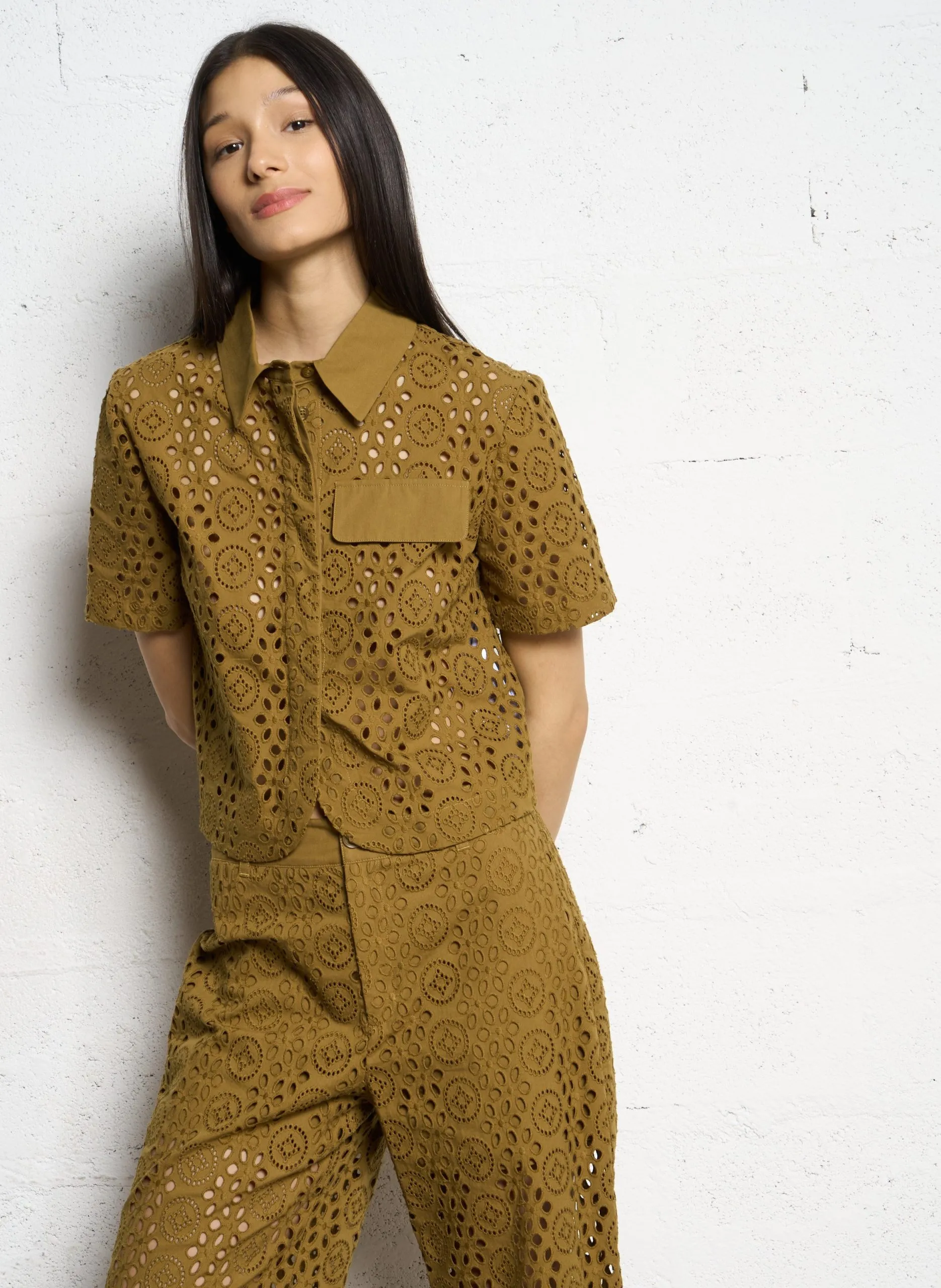 Chemise ajourée manches courtes Jaune