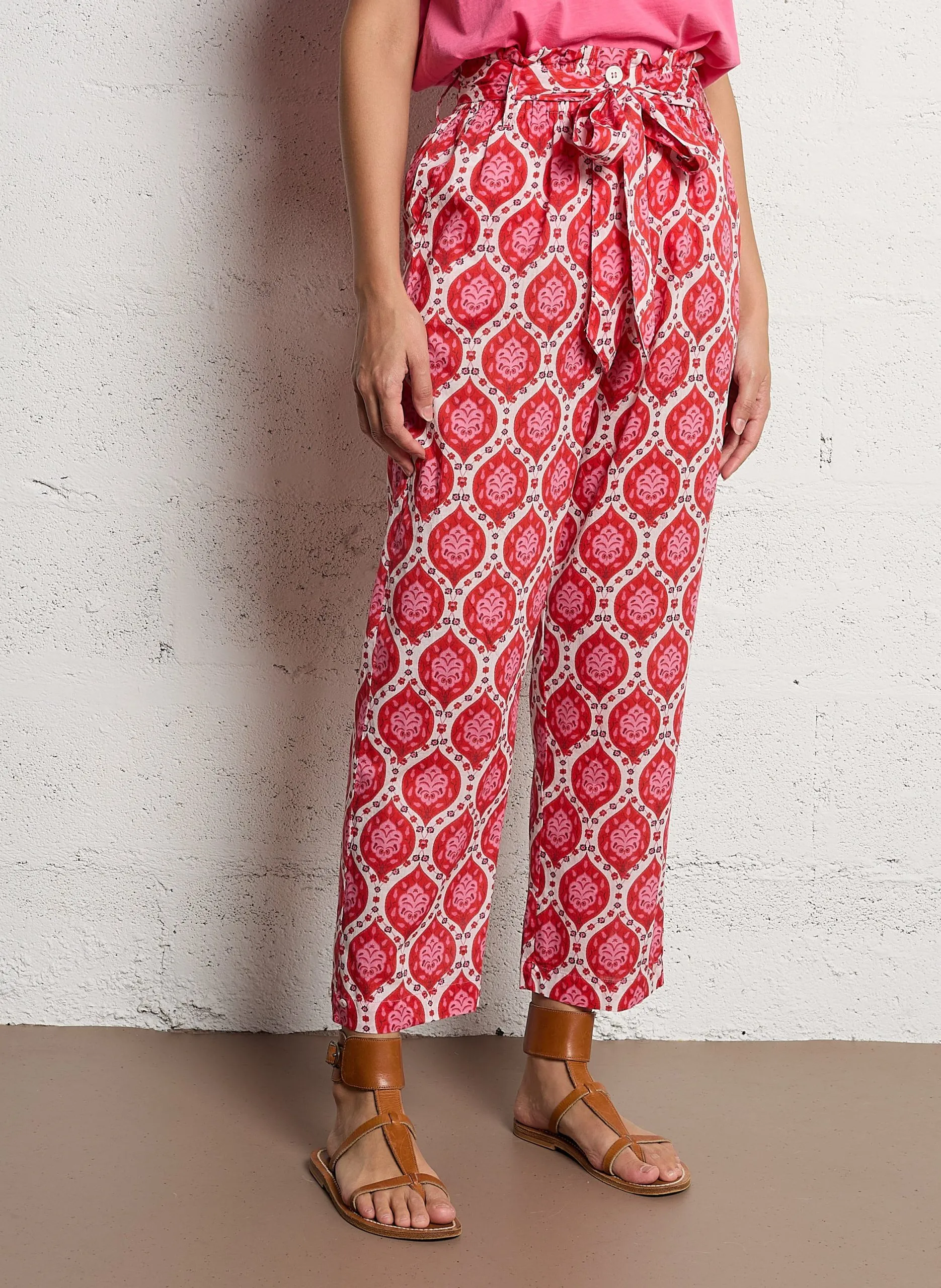 Pantalon taille haute ceinturé à motifs Rouge PIERRE