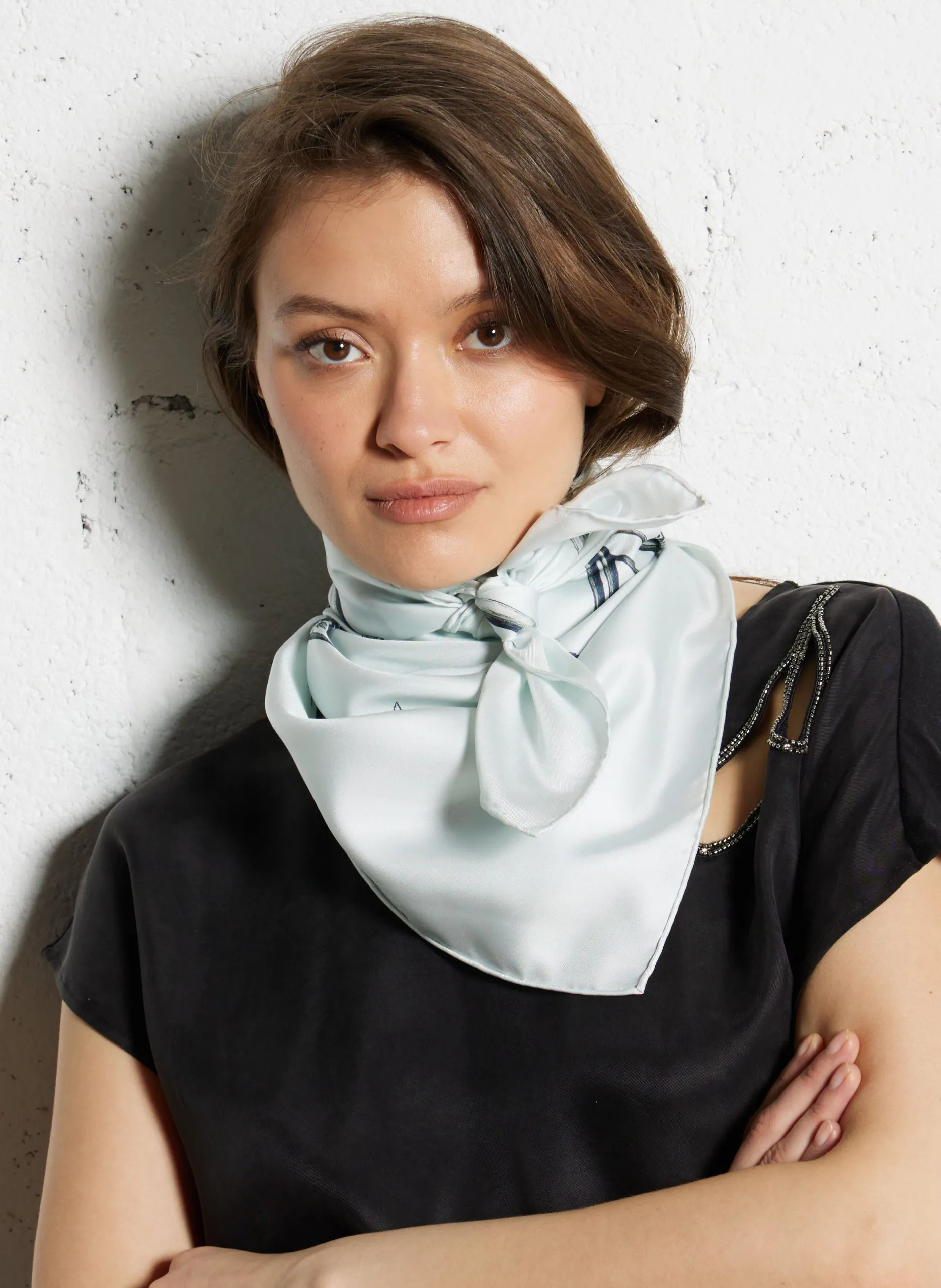 Carré de soie Bleu ARBORESCENCE