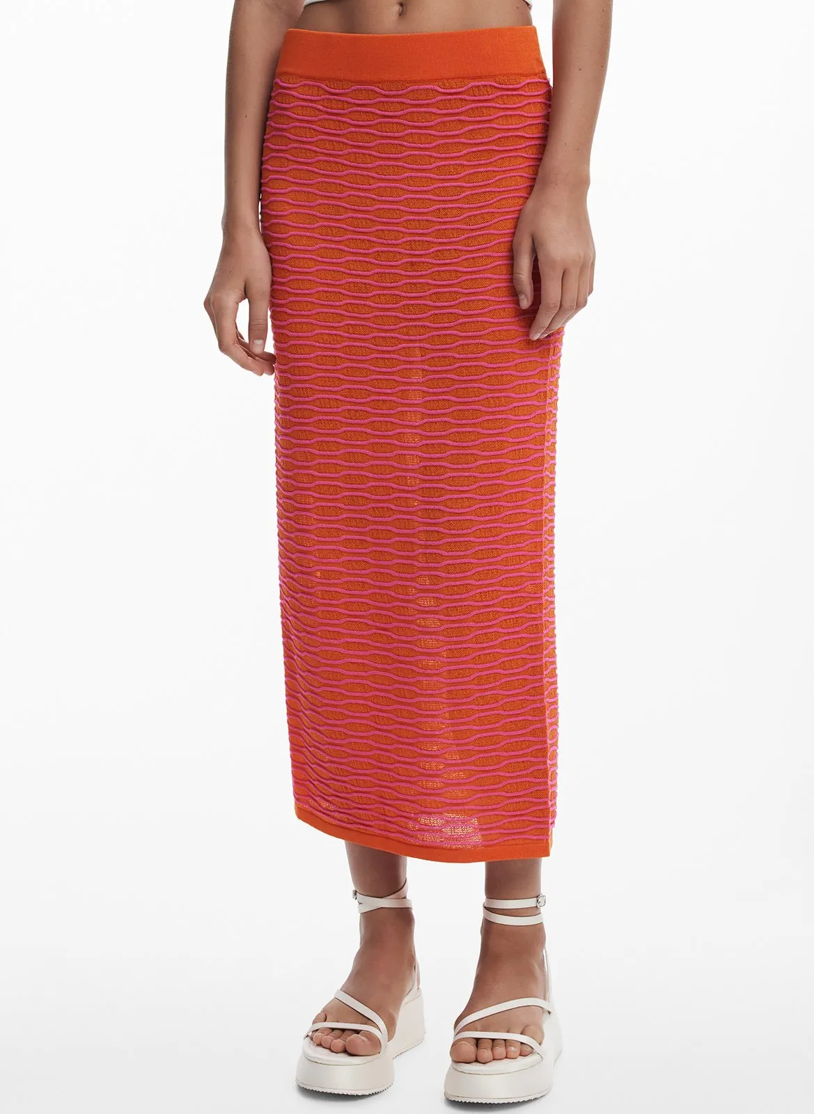 Jupe droite brodée Rouge