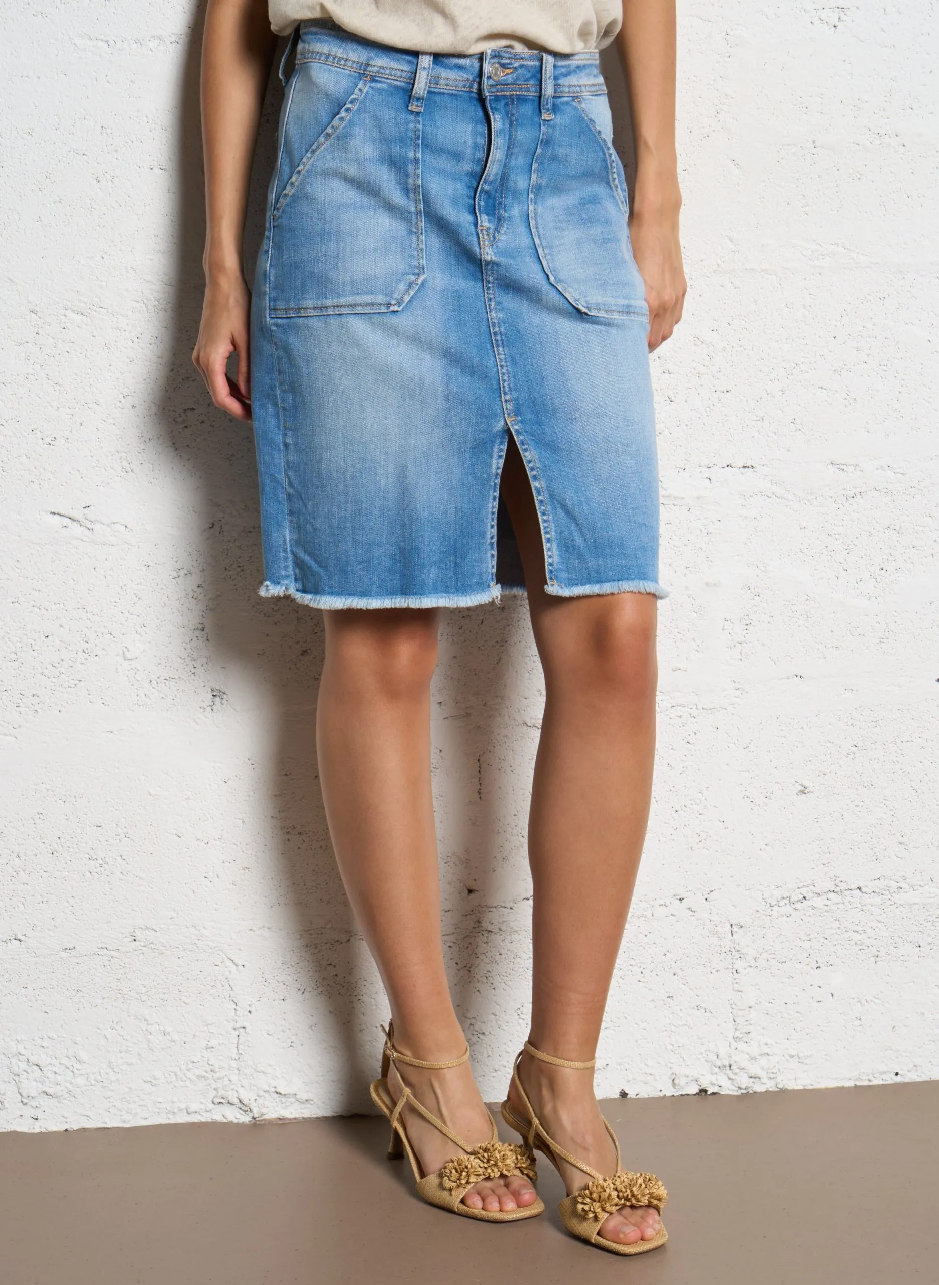 Jupe courte en denim de coton Bleu LEDISI