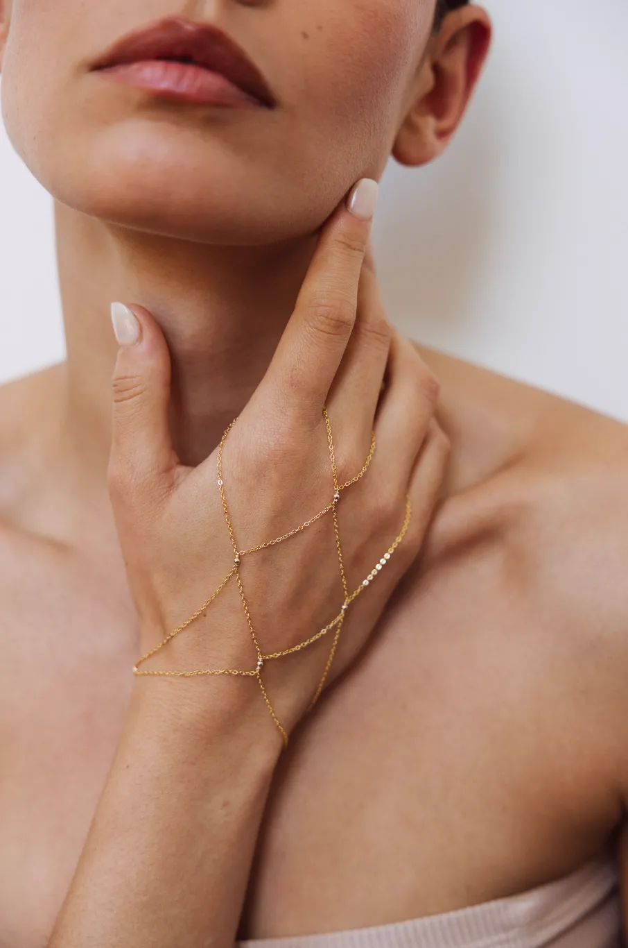 Bijou de main mitaine Doré