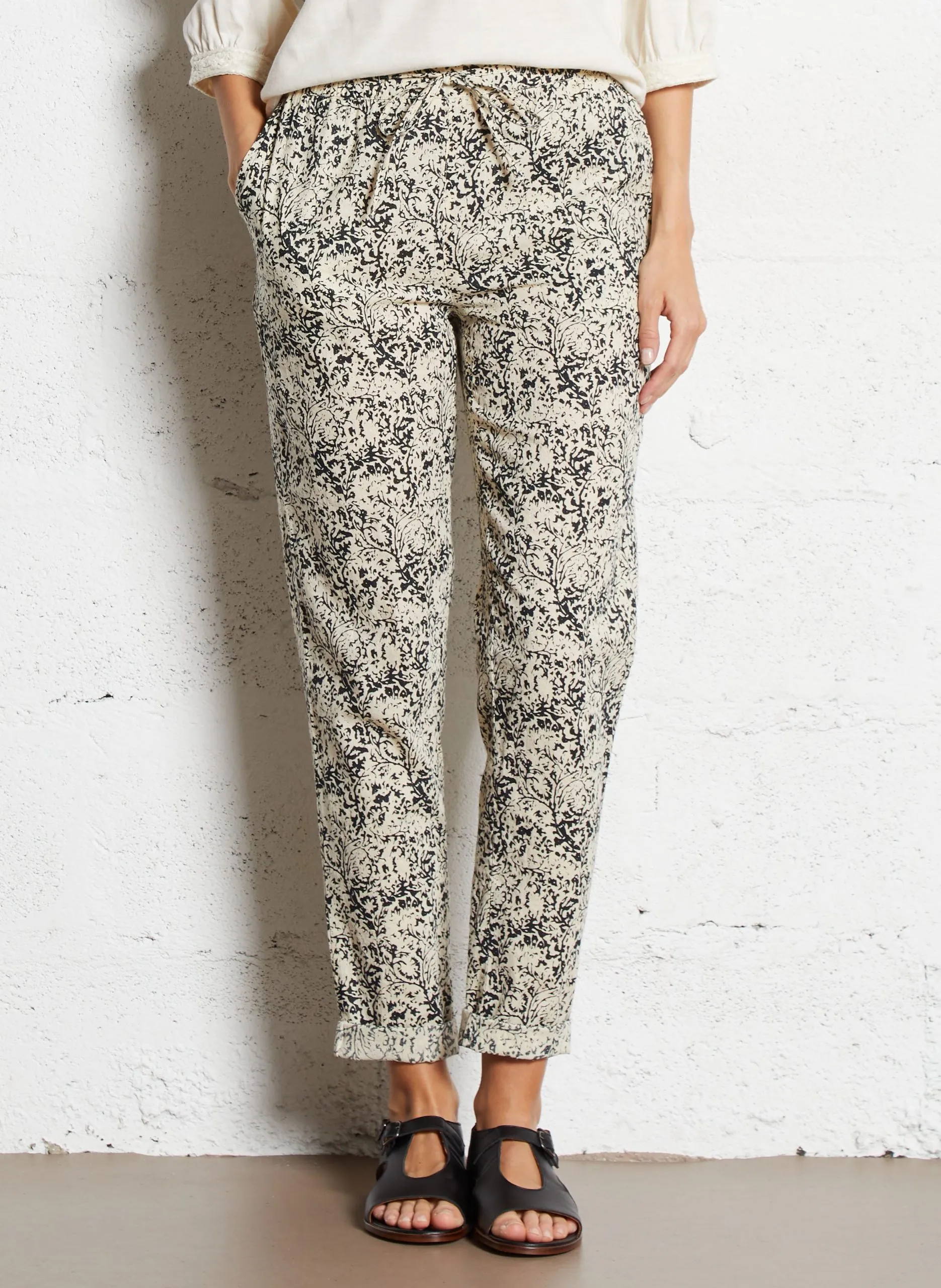 Pantalon droit à imprimé floral en coton mélangé Noir FERDINAND