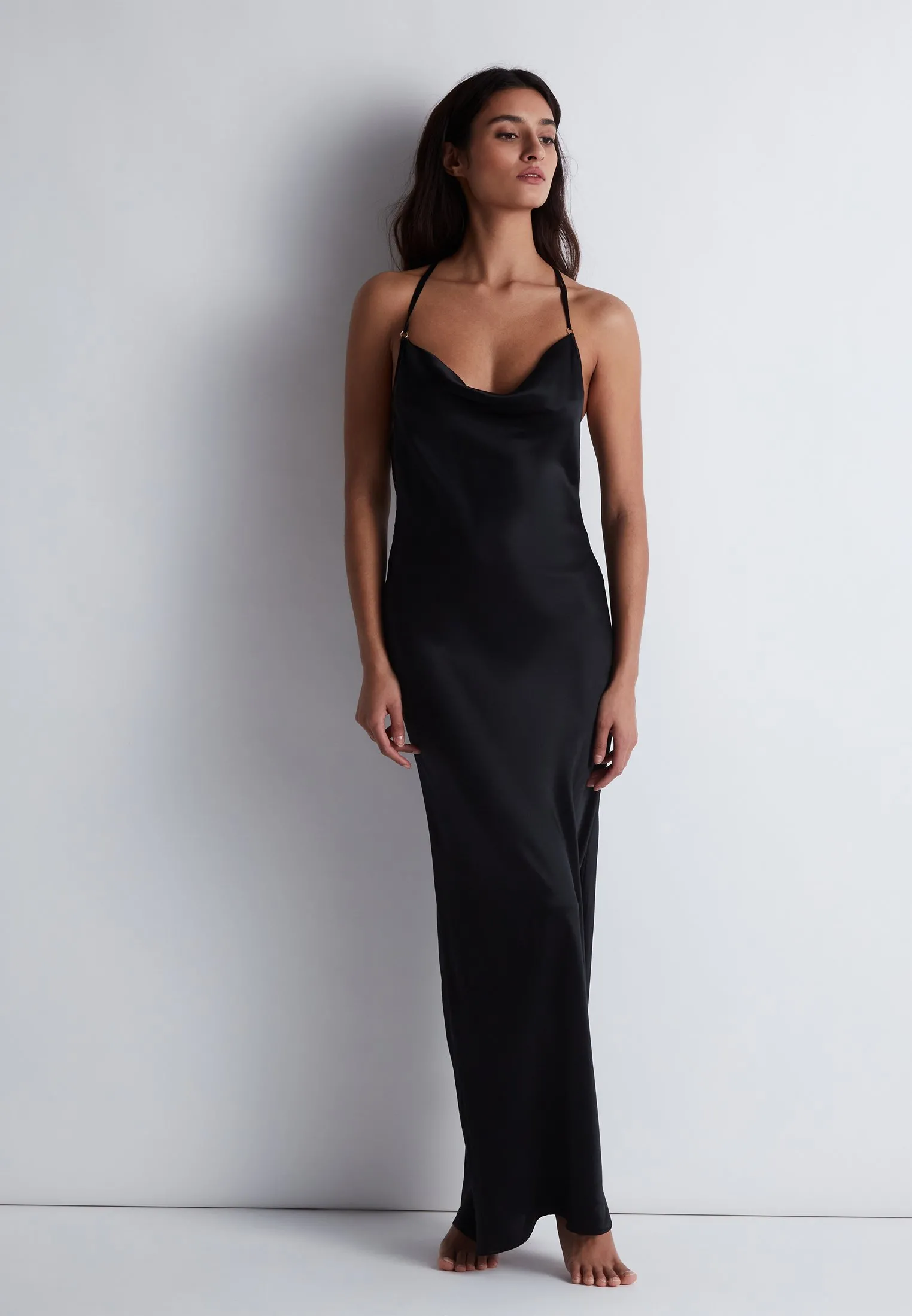 Nuisette longue Noir MIDNIGHT STROM