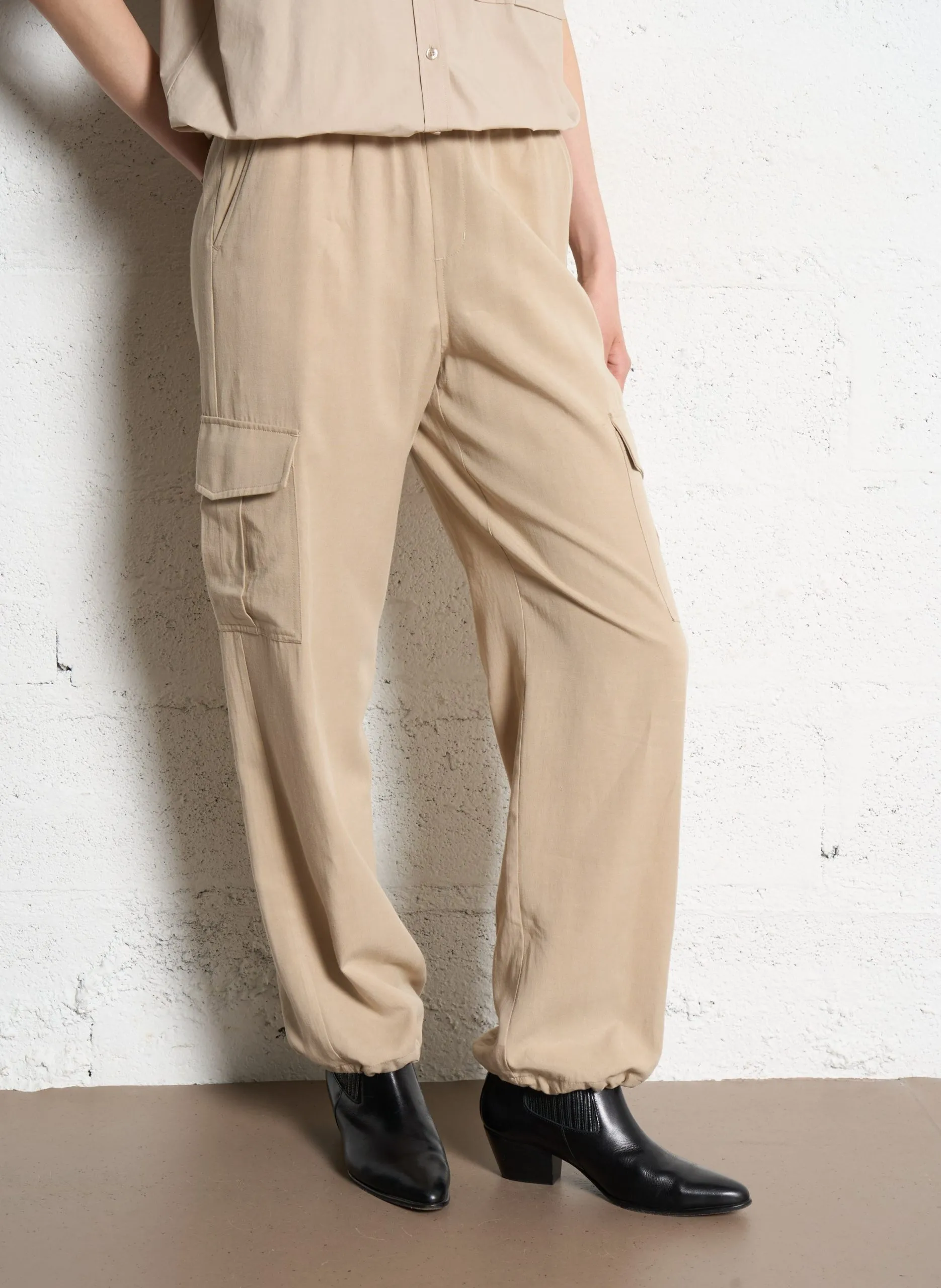 Pantalon droit fluide Beige