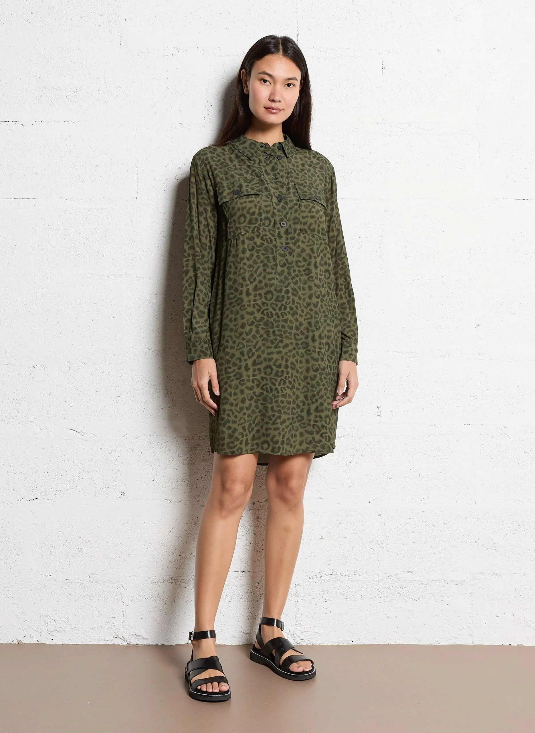 Robe midi col chemise à imprimé léopard Kaki MARLINE