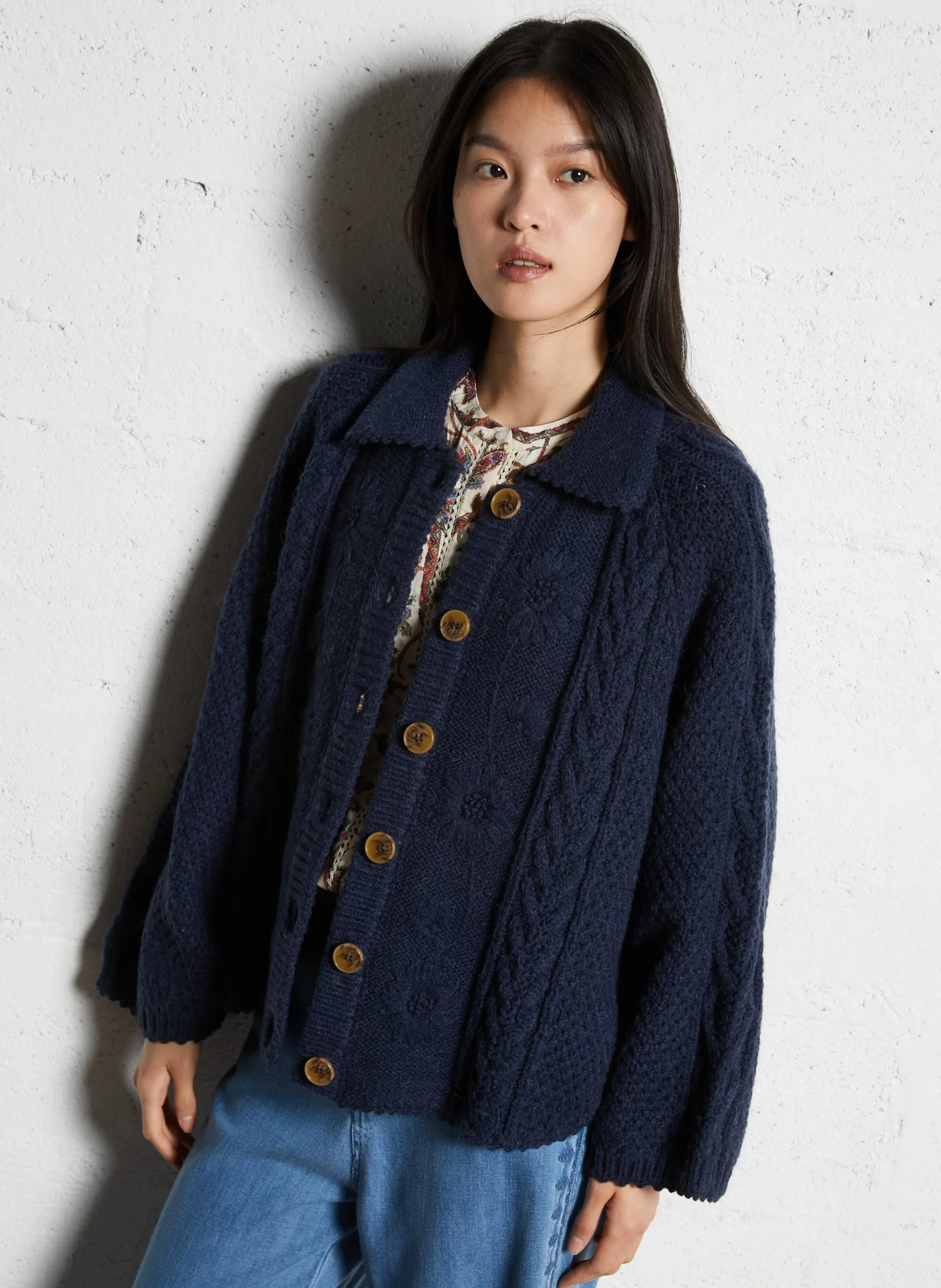 Gilet droit en maille Bleu KHELLANE