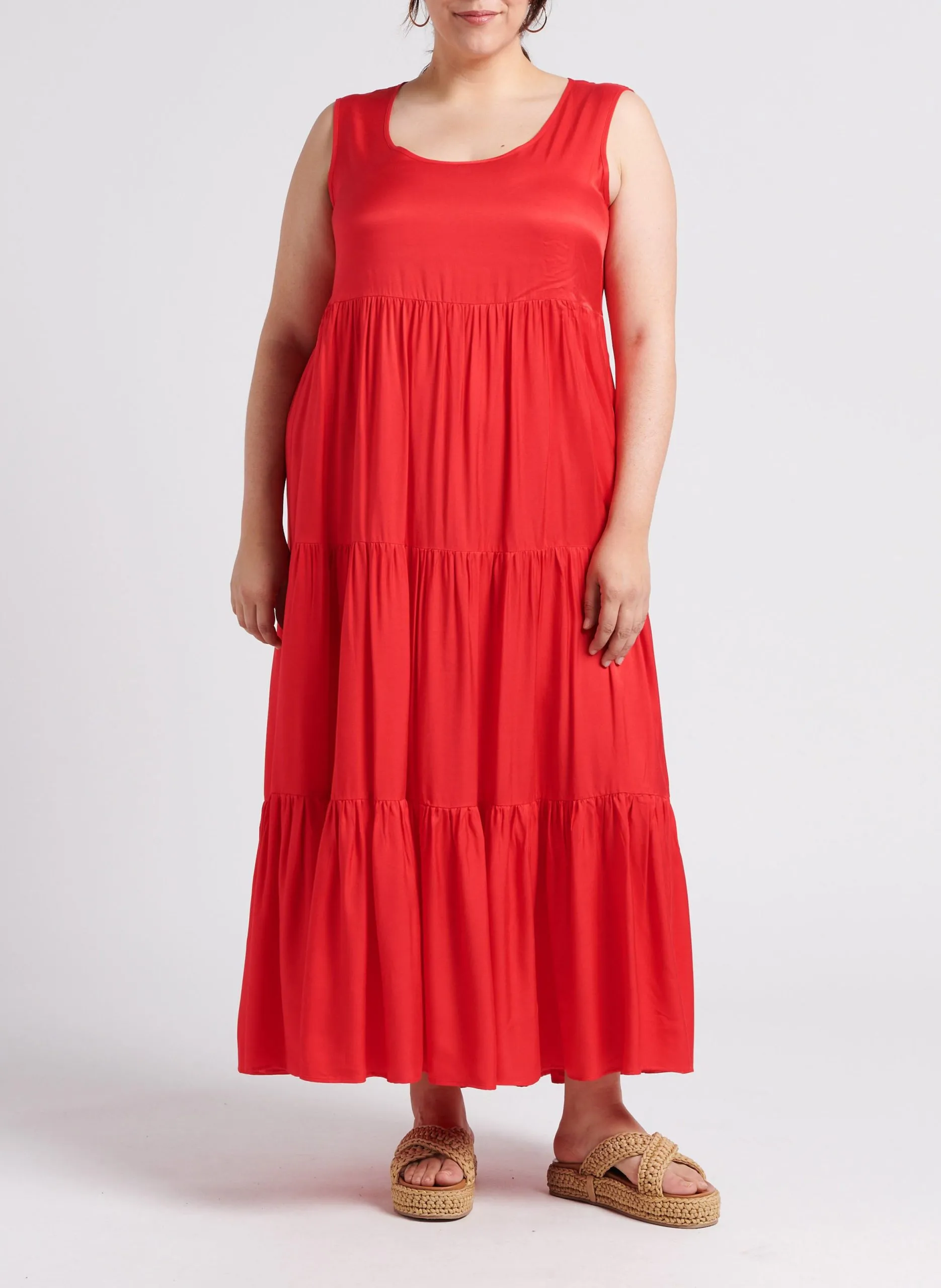 Robe longue évasée col V à volants Rouge DENTRO