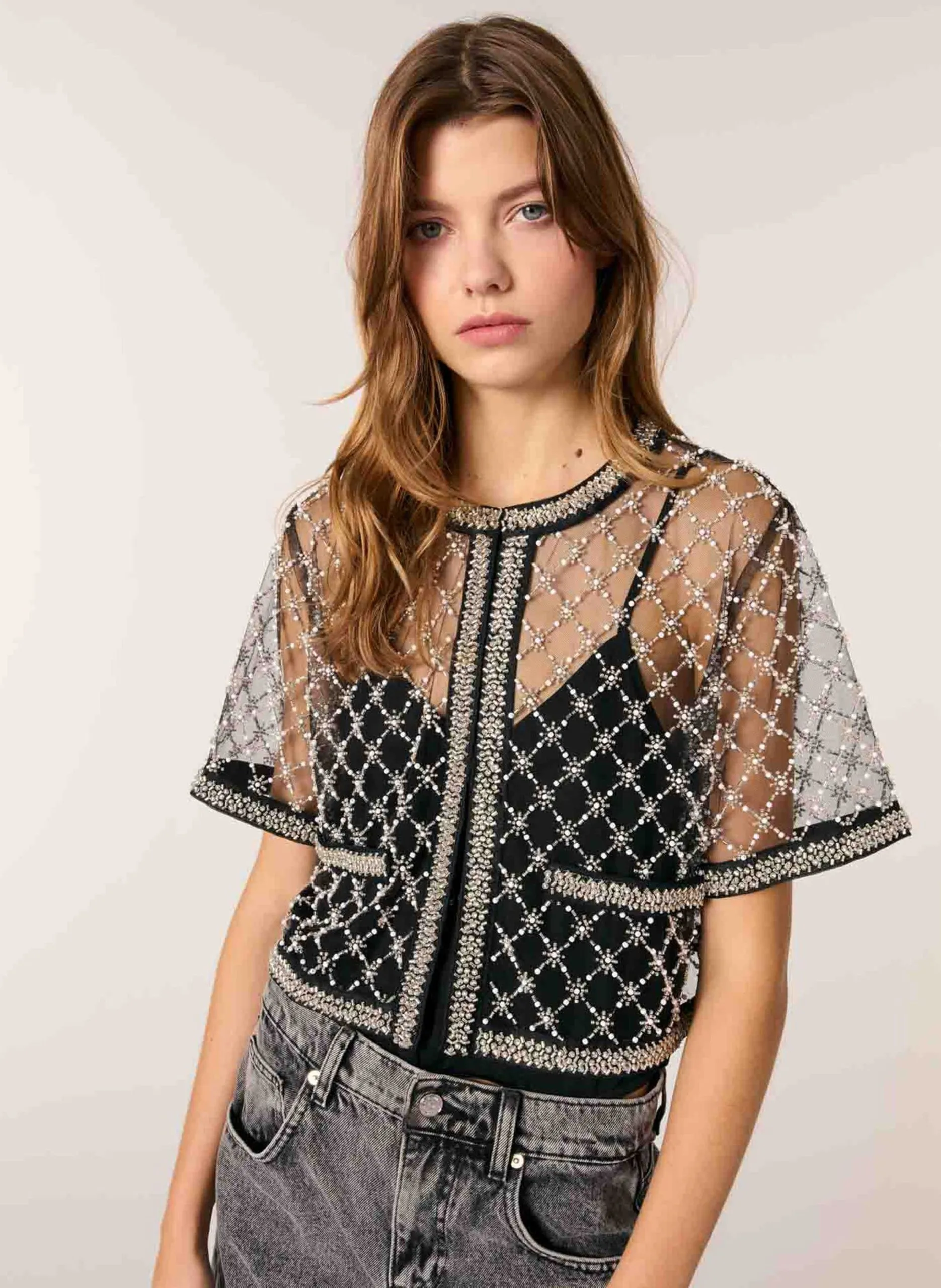 Top col rond à perles brodées Noir