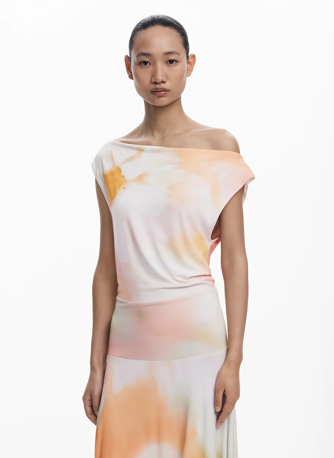 Robe midi col v imprimé tie and dye Rouge