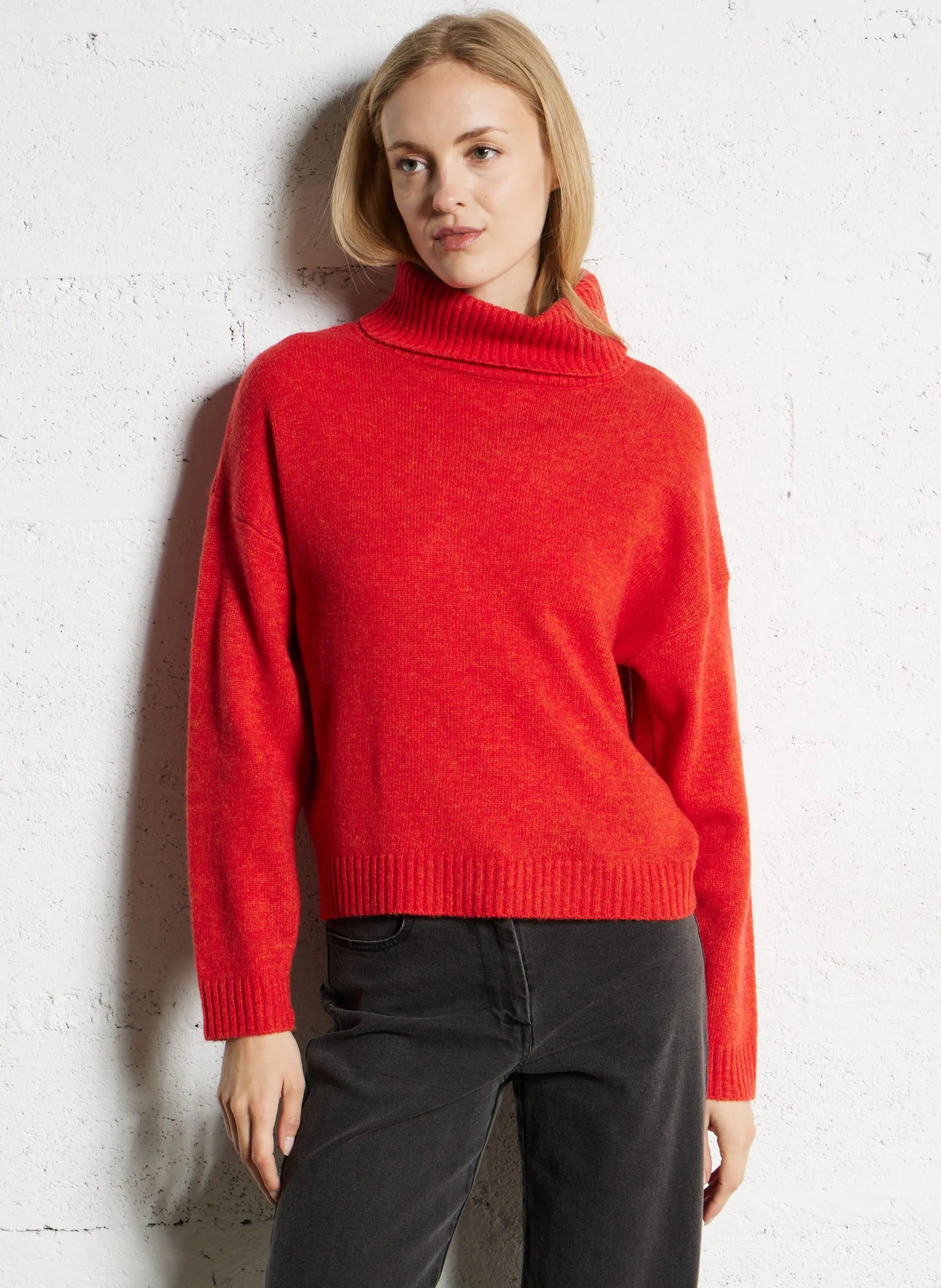 Col roulé ample en laine mélangée Orange