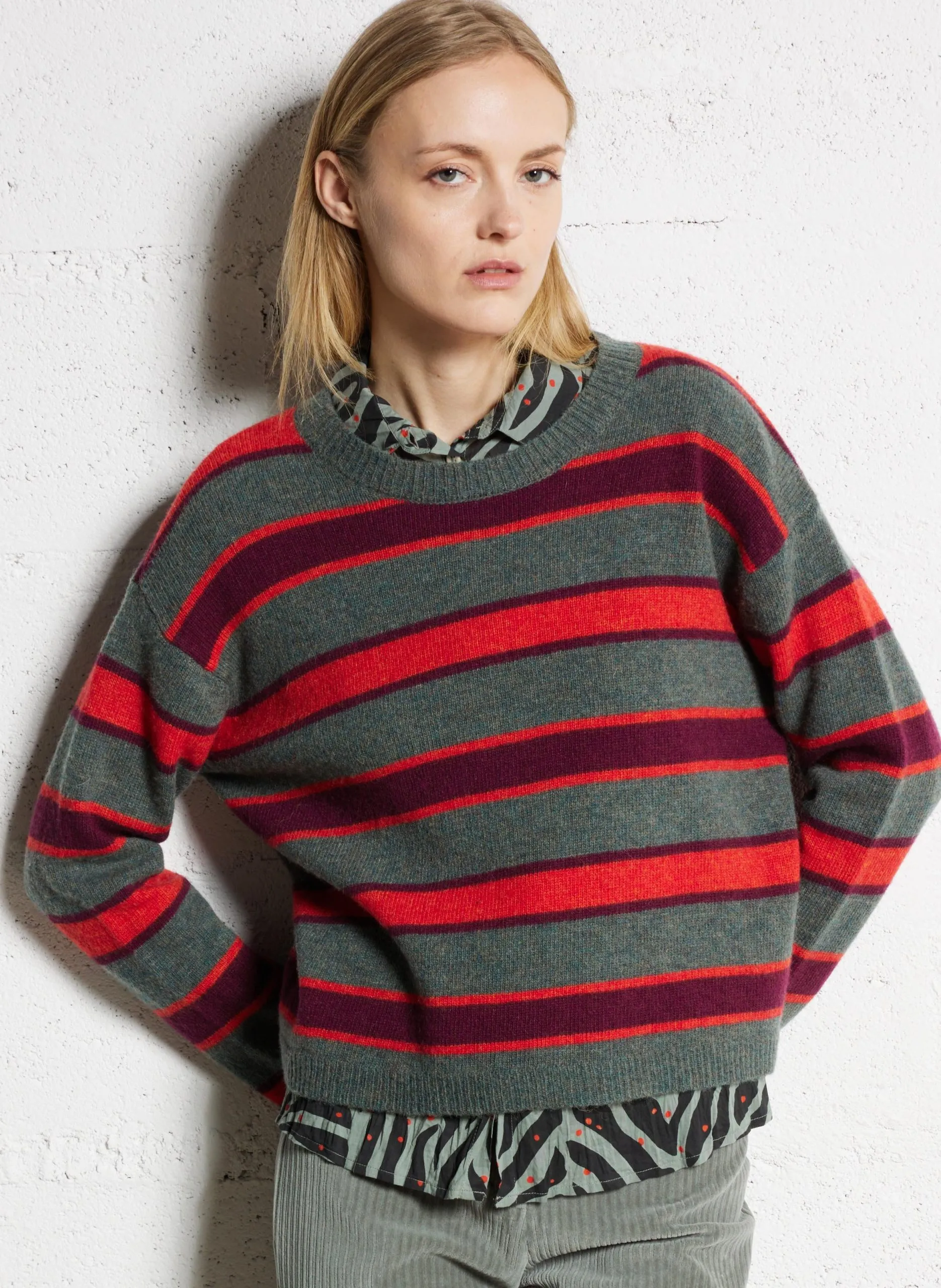 Pull oversize col rond rayé en laine mélangée Vert