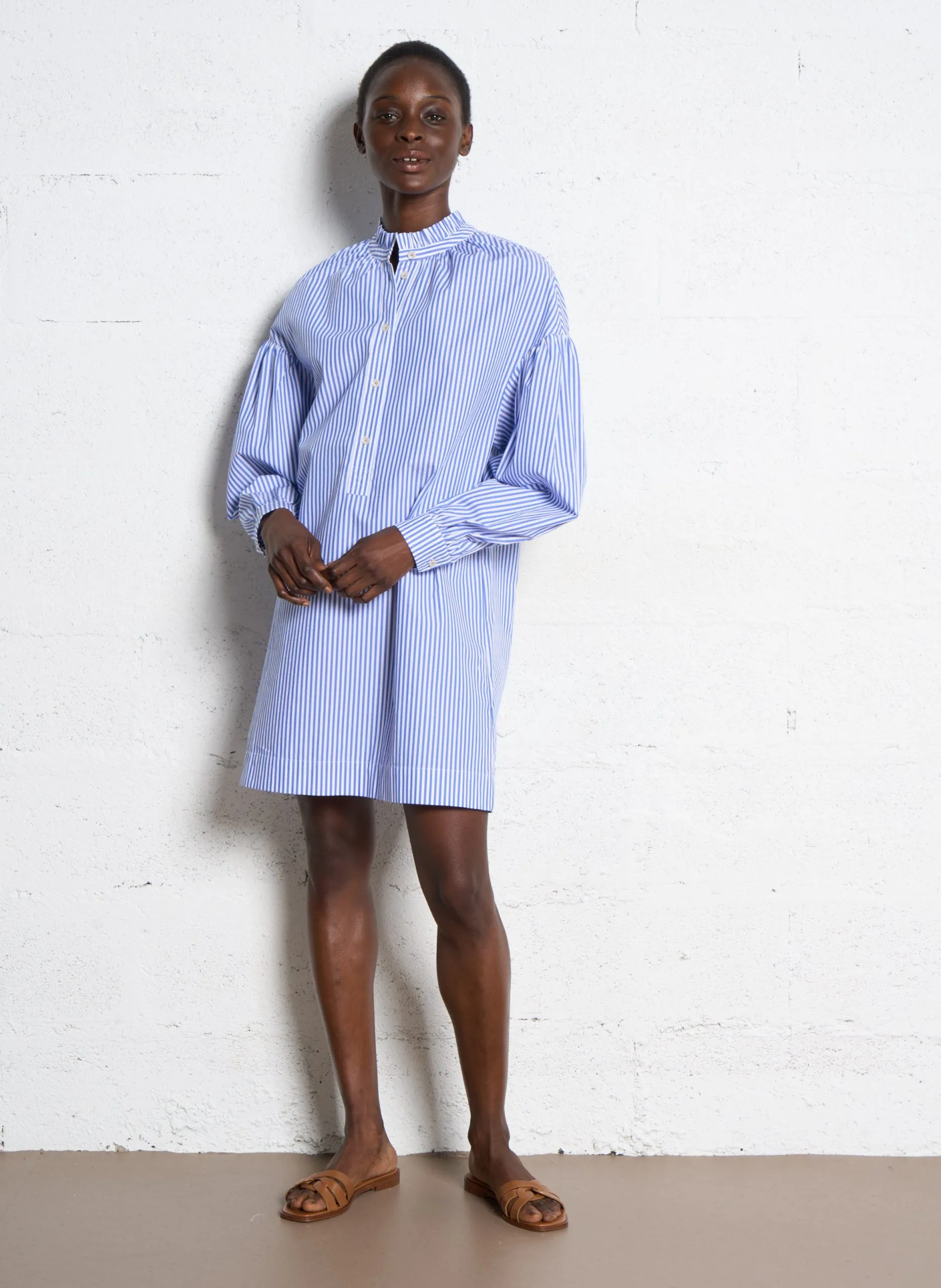 Robe courte à col victorien rayée en coton Bleu CALISTE