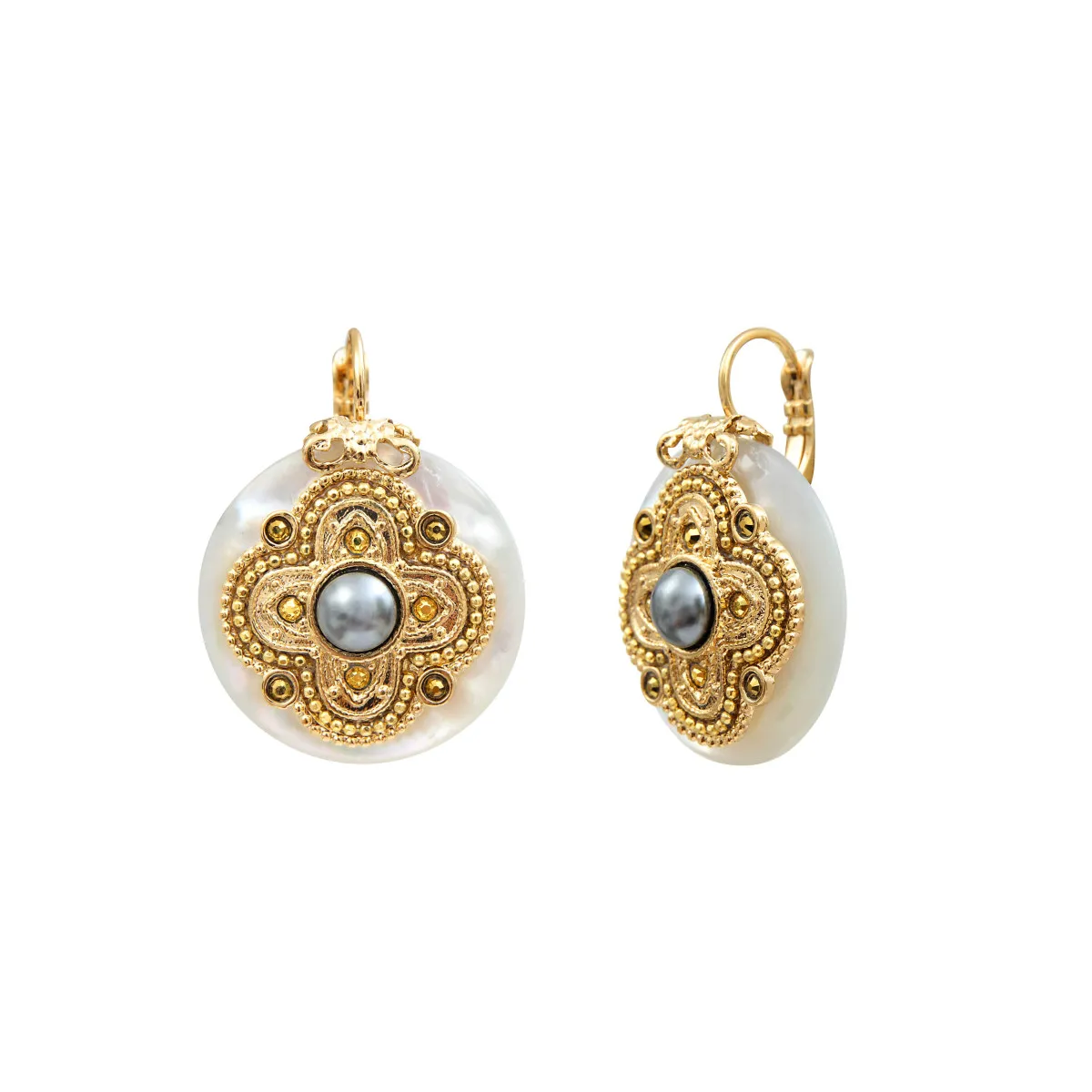 Boucles d'oreilles dormeuses positano nacre blanche et cabochon nacré Blanc POSITANO