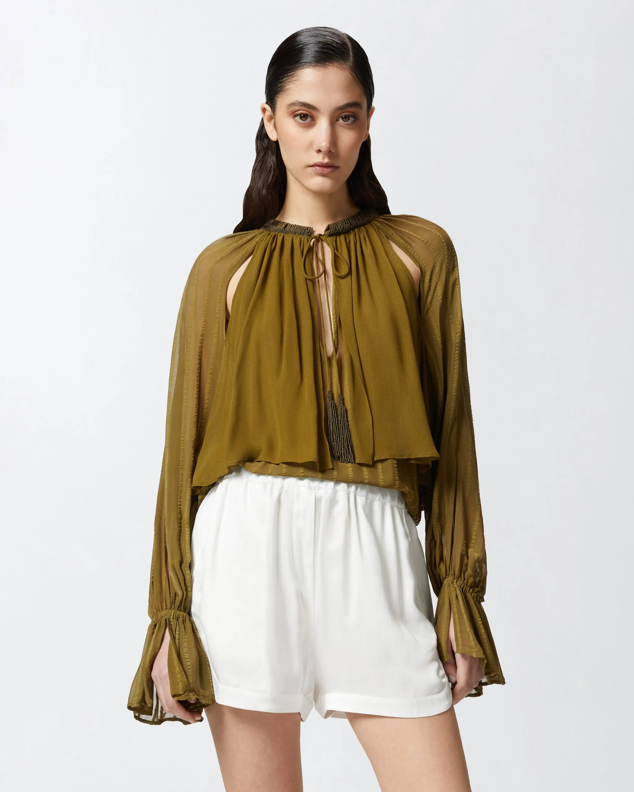 Blouse with satin stripes and beaded embroidery Vert