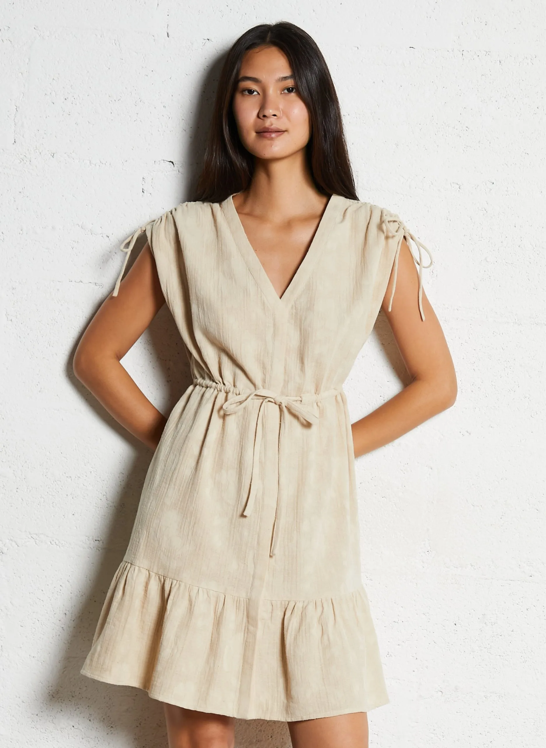 Robe courte col v en coton et en lin mélangés Blanc ANNAELLE