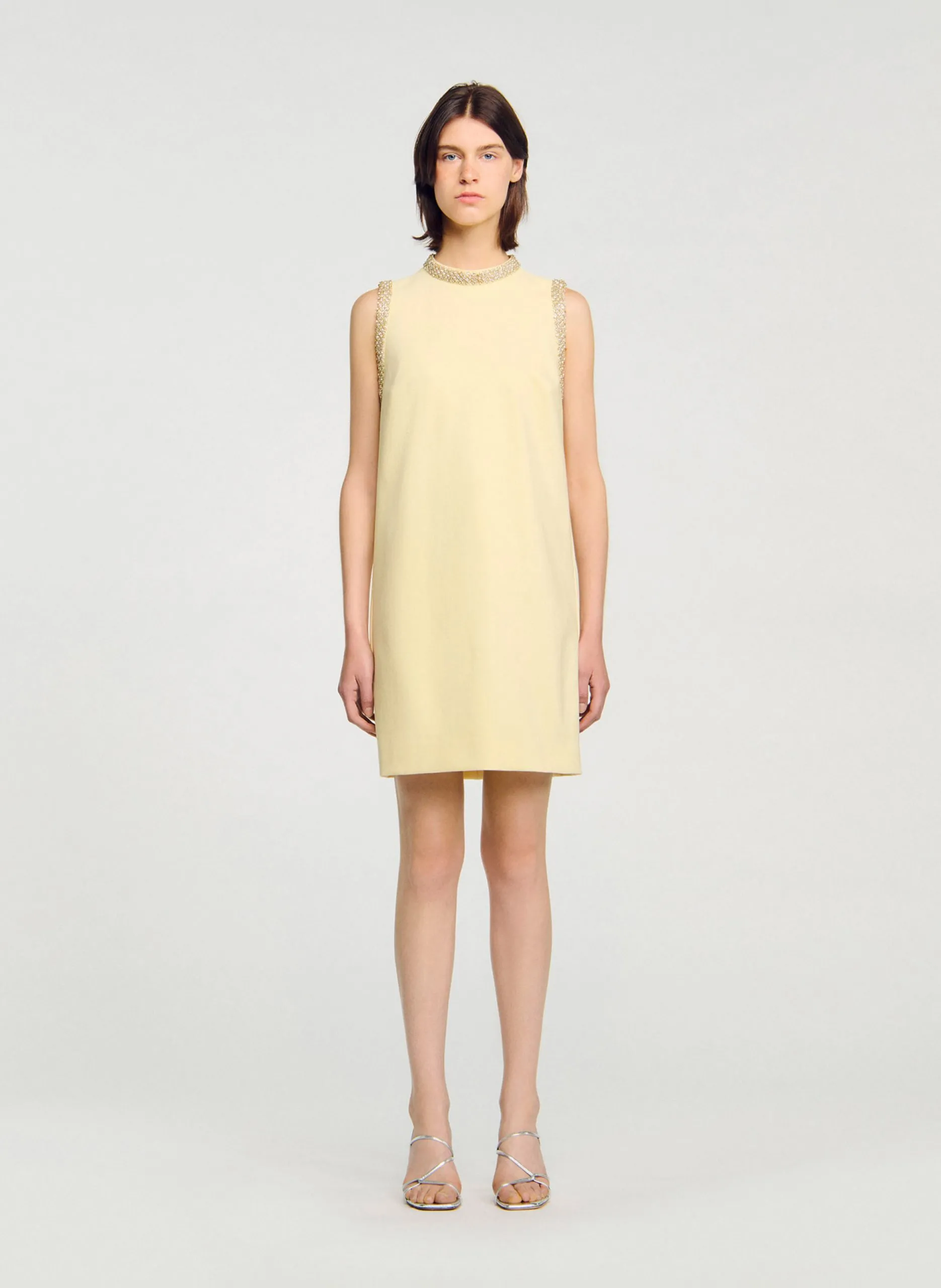 Robe courte à perles Jaune