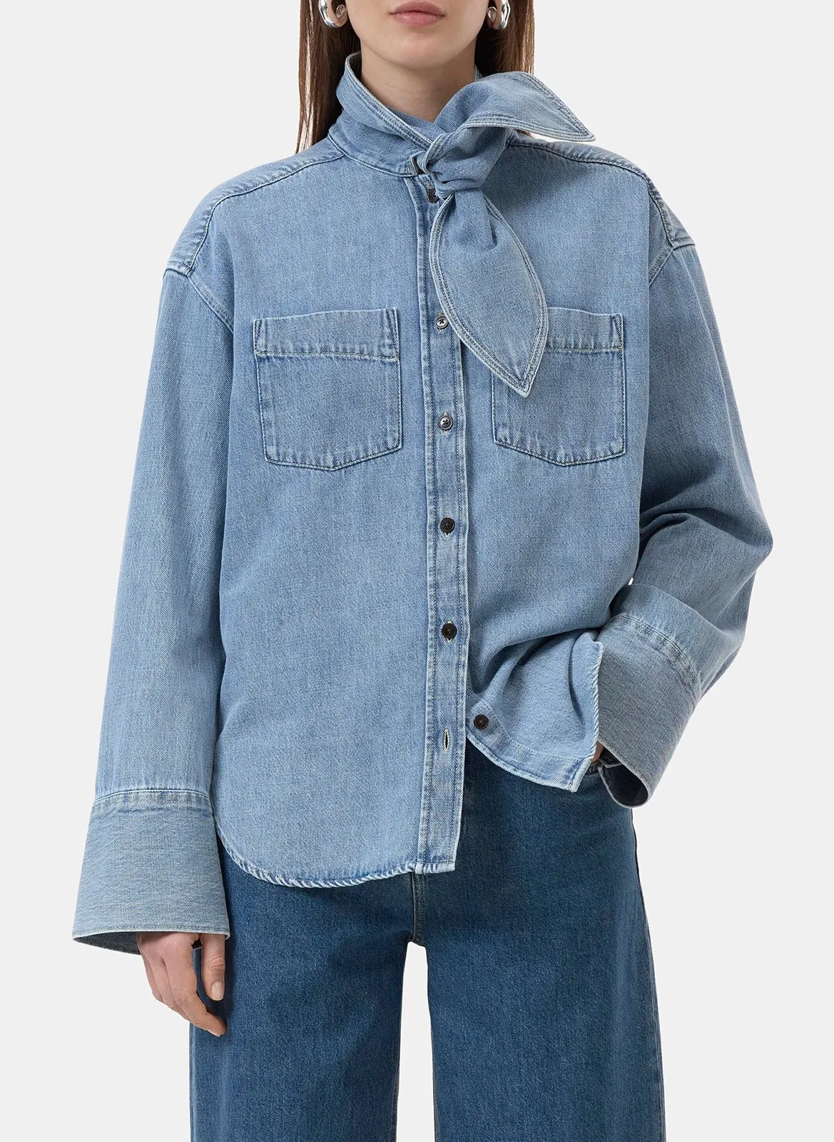 Chemise ample à col noué en jean Bleu